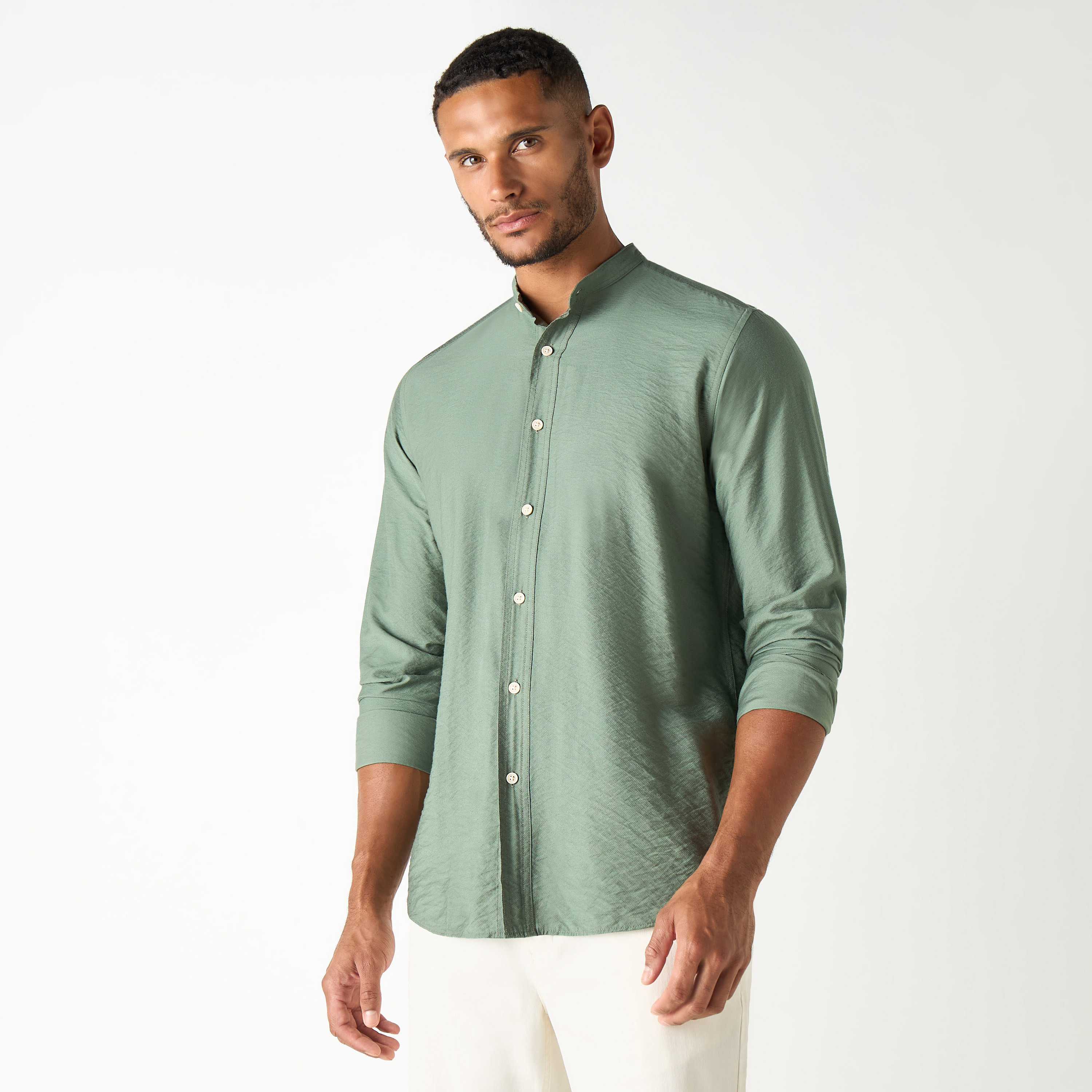 قميص سادة بأكمام طويلة من جاك آند جونز-men-clothing-shirts-image-5