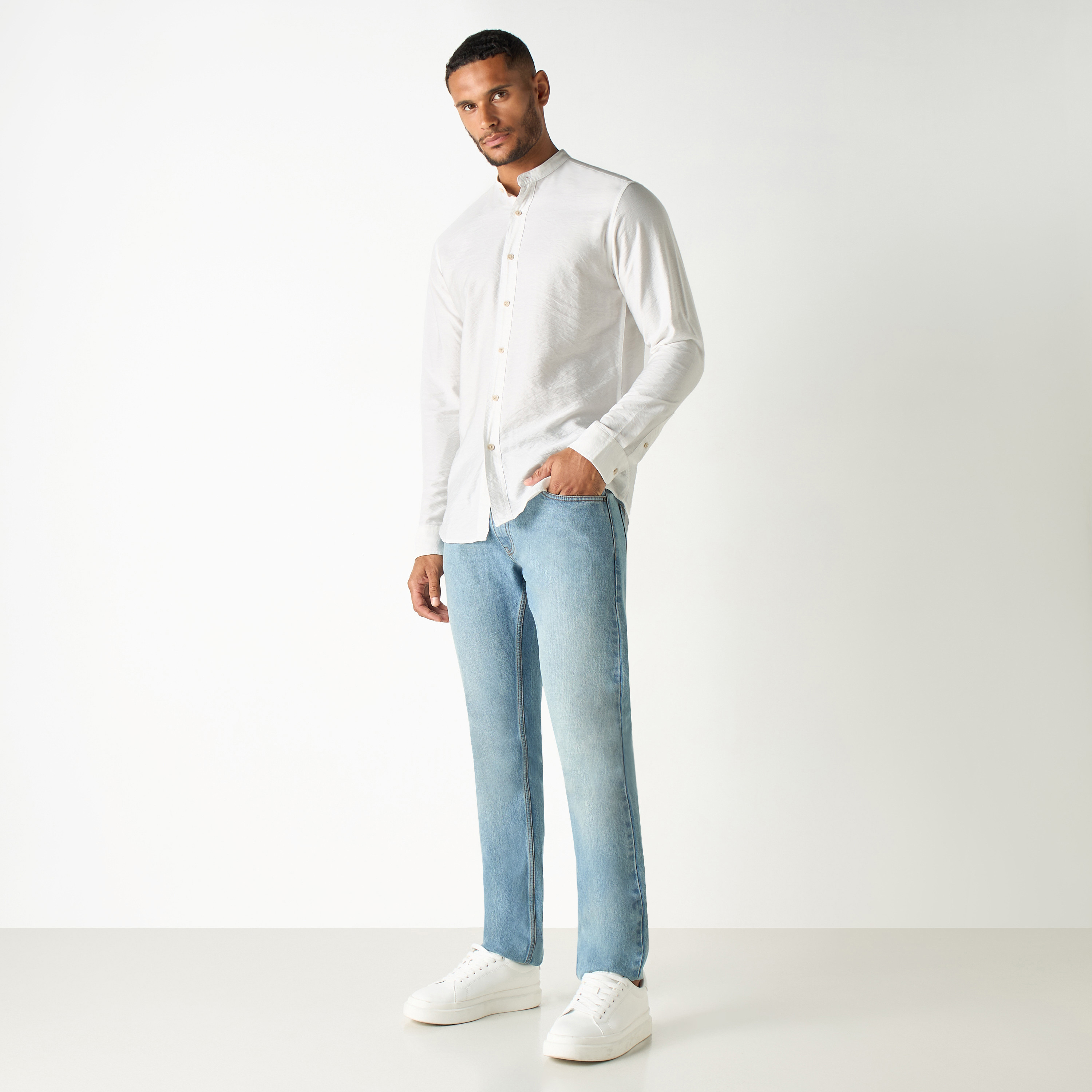 قميص سادة بأكمام طويلة من جاك آند جونز-men-clothing-shirts-image-10