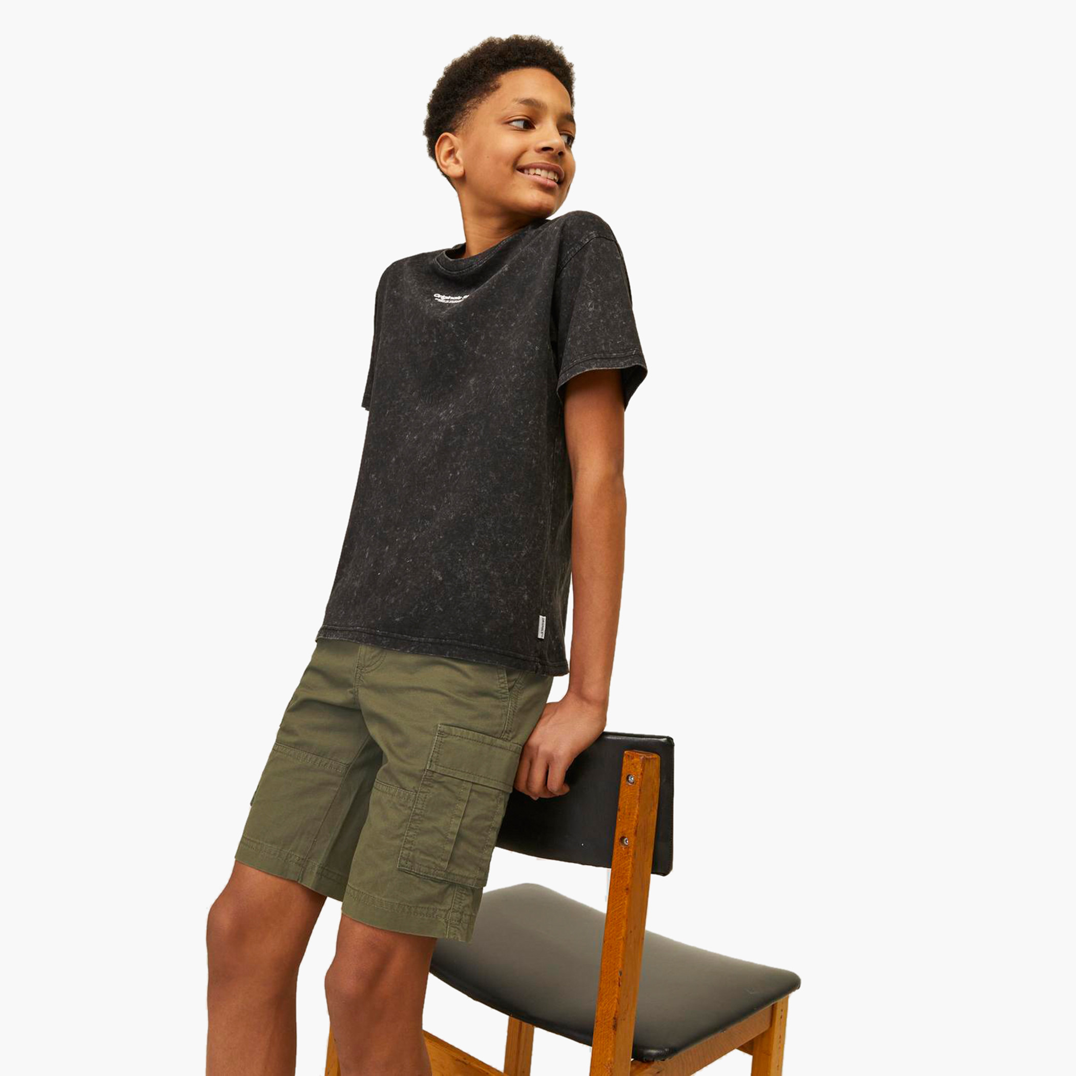 Jack & Jones Junior Solid Cargo Shorts-boys-clothing-bottoms-shorts-image-8