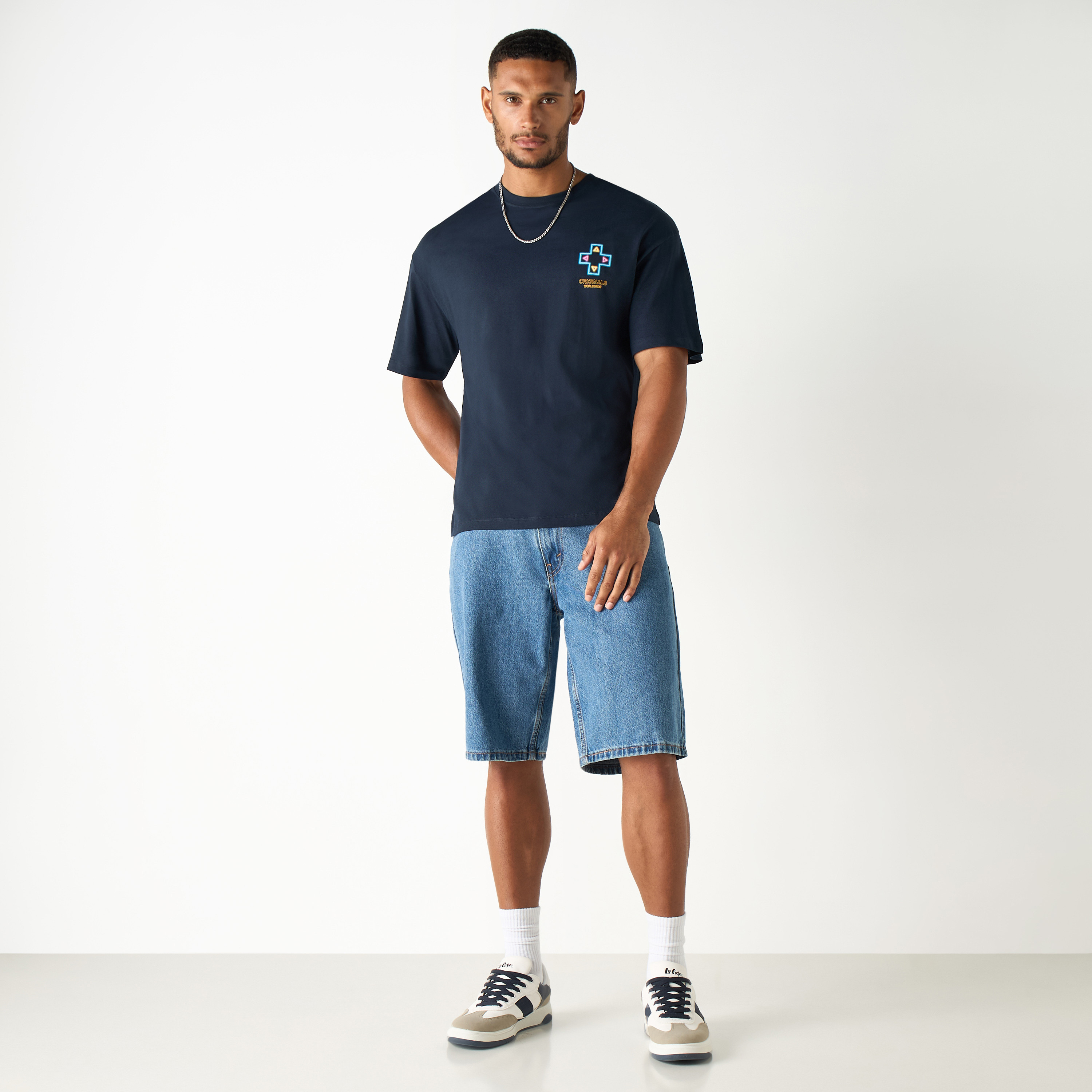 تيشيرت بأكمام قصيرة وياقة دائرية وطبعات من جاك آند جونز-men-clothing-tshirtsandpolos-tshirts-image-6