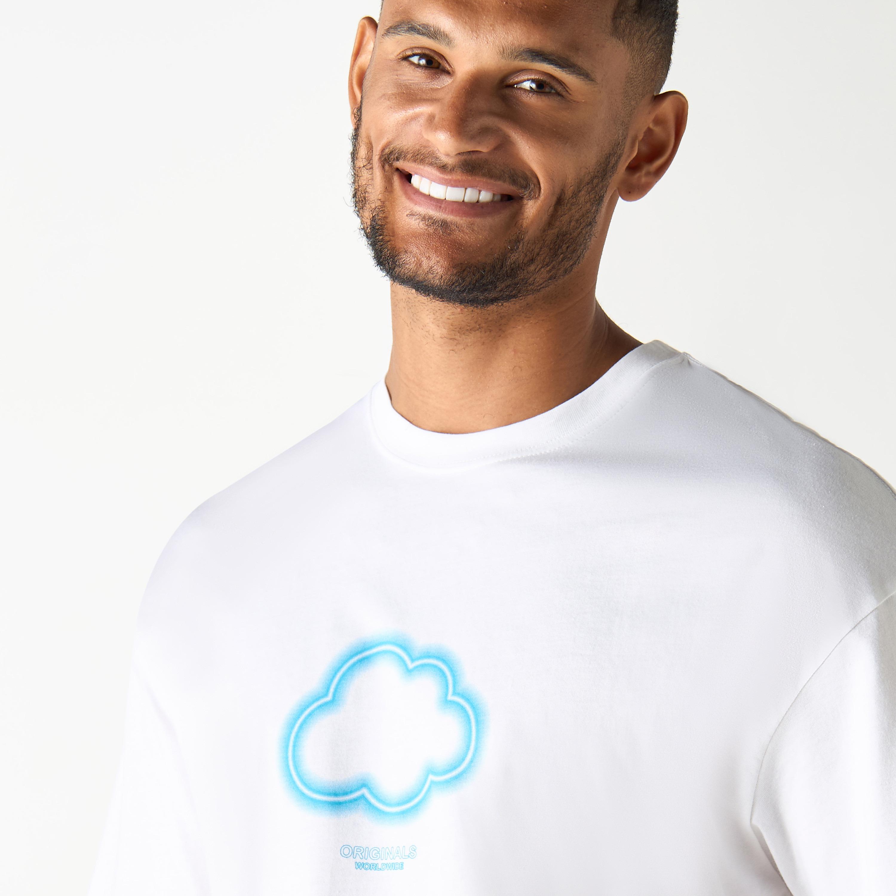 تيشيرت بأكمام قصيرة وياقة دائرية وطبعات من جاك آند جونز-men-clothing-tshirtsandpolos-tshirts-image-16