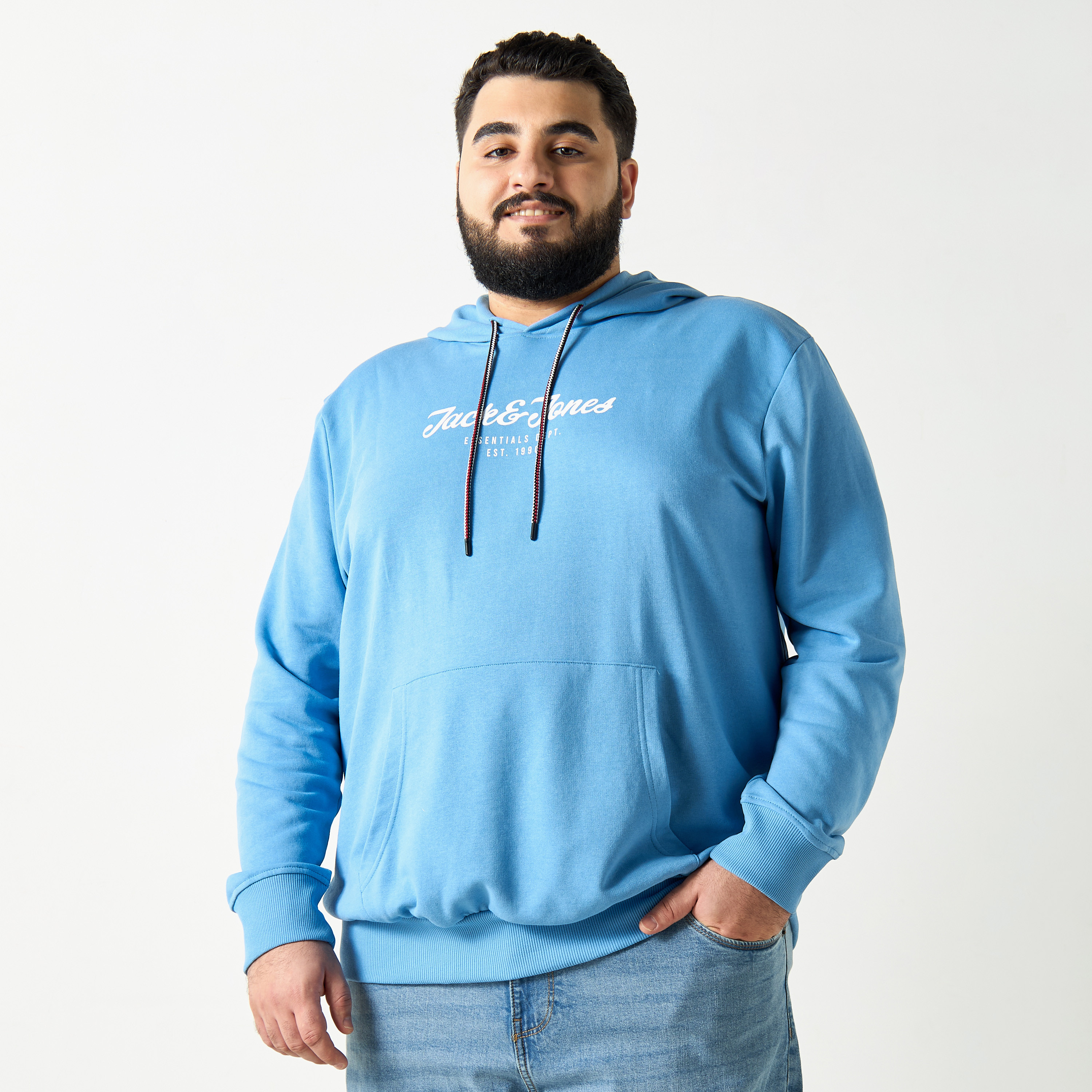 Buy Men s Jack Jones Plus Size Logo Hoodie with Kangaroo Pocket Online Centrepoint Kuwait