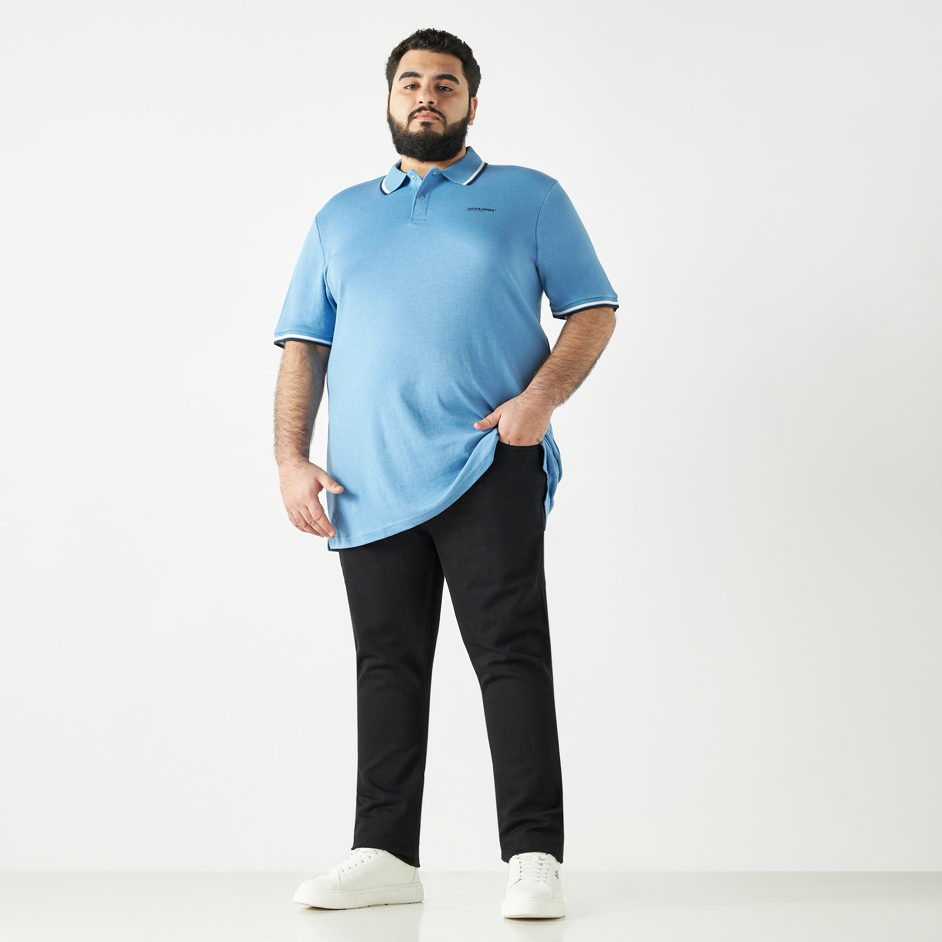 تي شيرت بولو بأكمام قصيرة وياقة سادة مقاس كبير من جاك آند جونز-men-clothing-tshirtsandpolos-polos-image-2