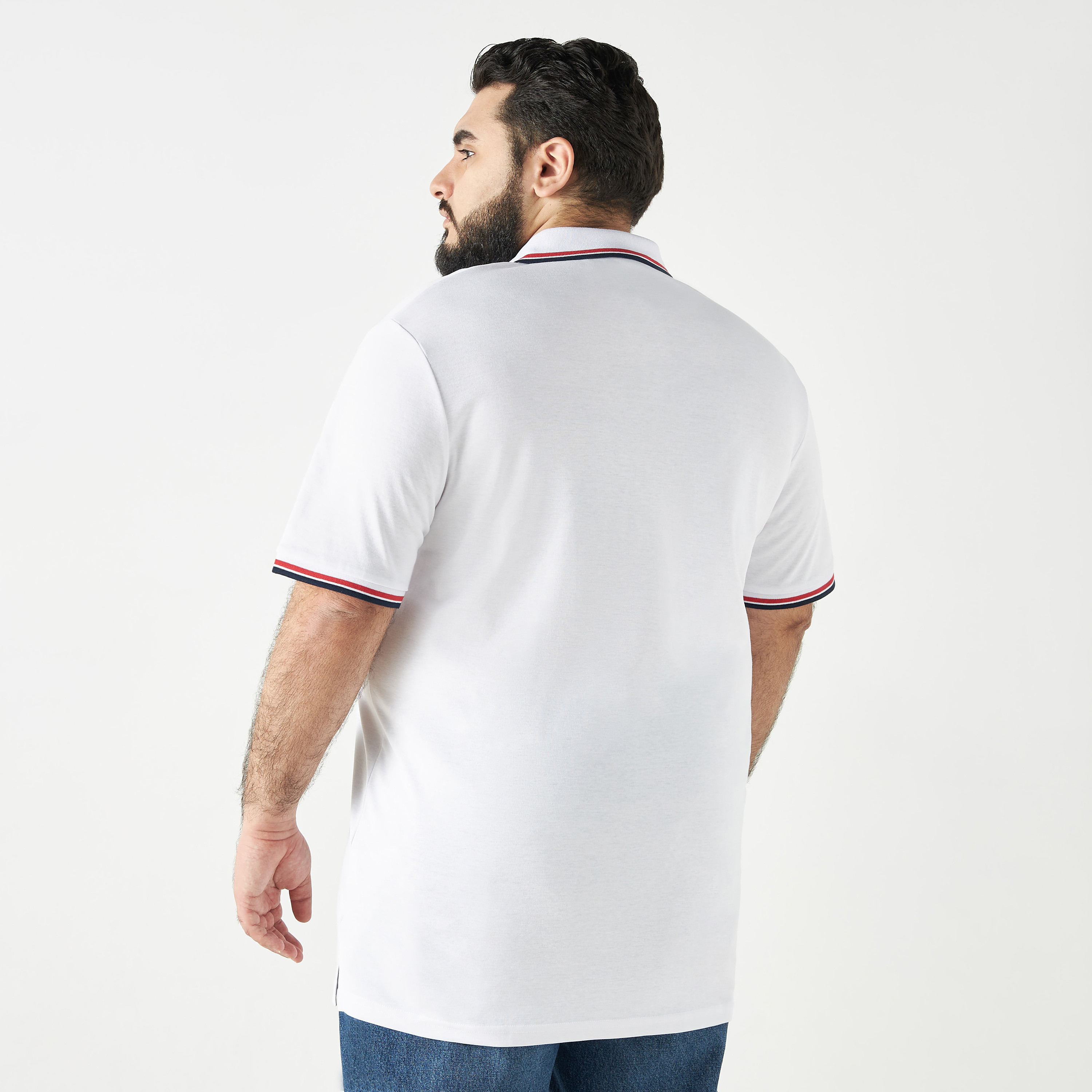تي شيرت بولو بأكمام قصيرة وياقة سادة مقاس كبير من جاك آند جونز-men-clothing-tshirtsandpolos-polos-image-7