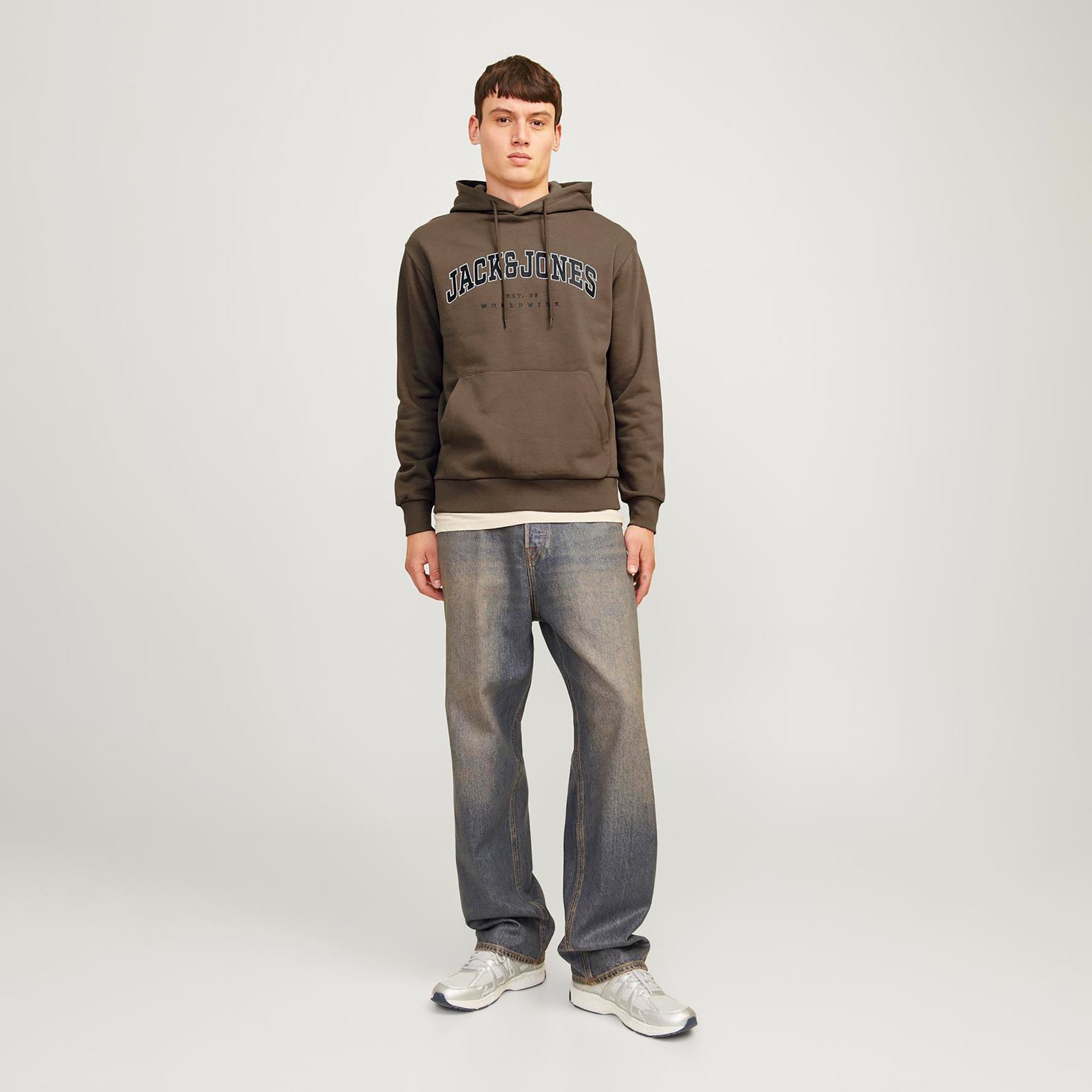 هوديي رجالي بأكمام طويلة وشعار جاك آند جونز-men-winterwear-hoodiesandsweatshirts-image-14