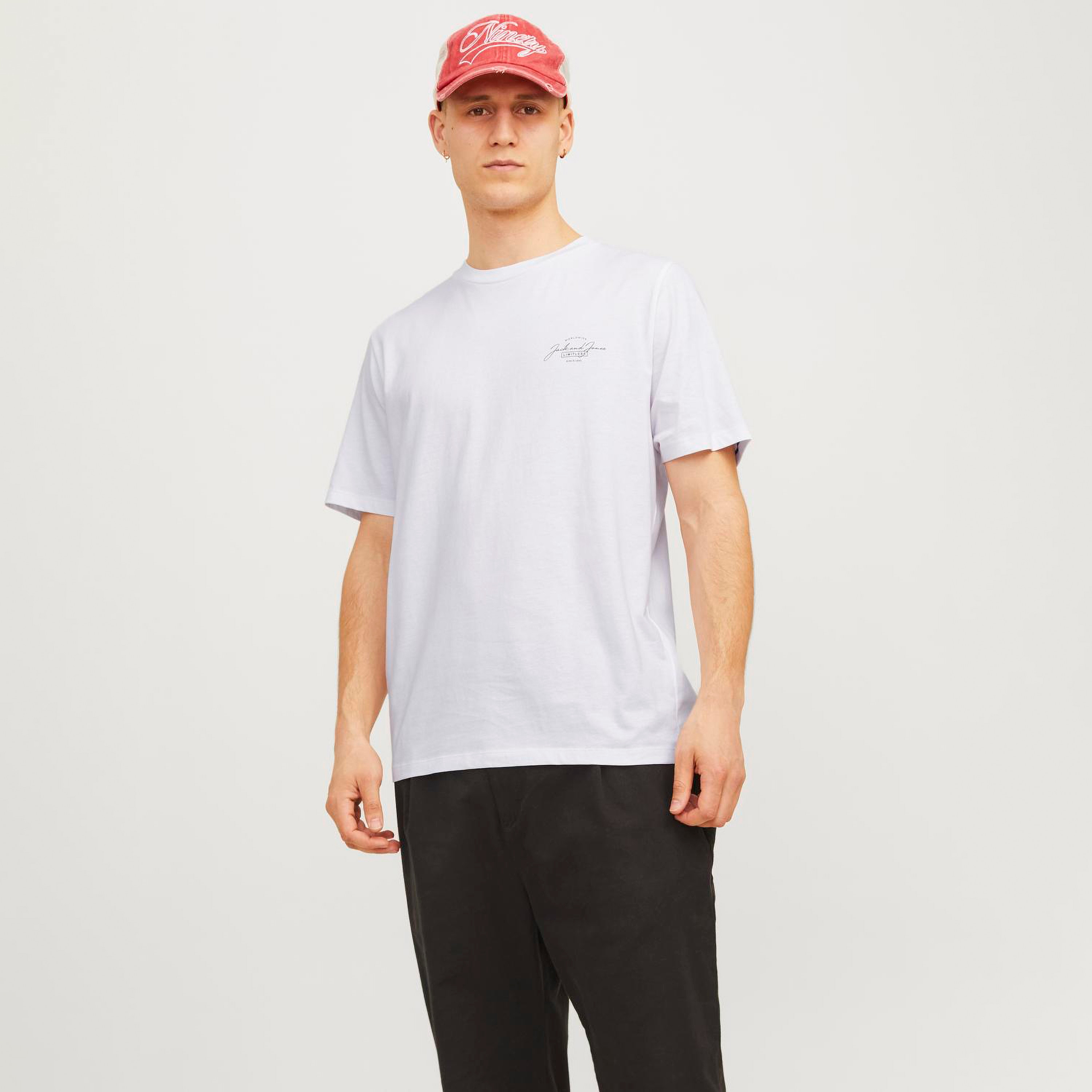 تيشيرت سادة بياقة دائرية وأكمام قصيرة من جاك آند جونز-men-clothing-tshirtsandpolos-tshirts-image-6