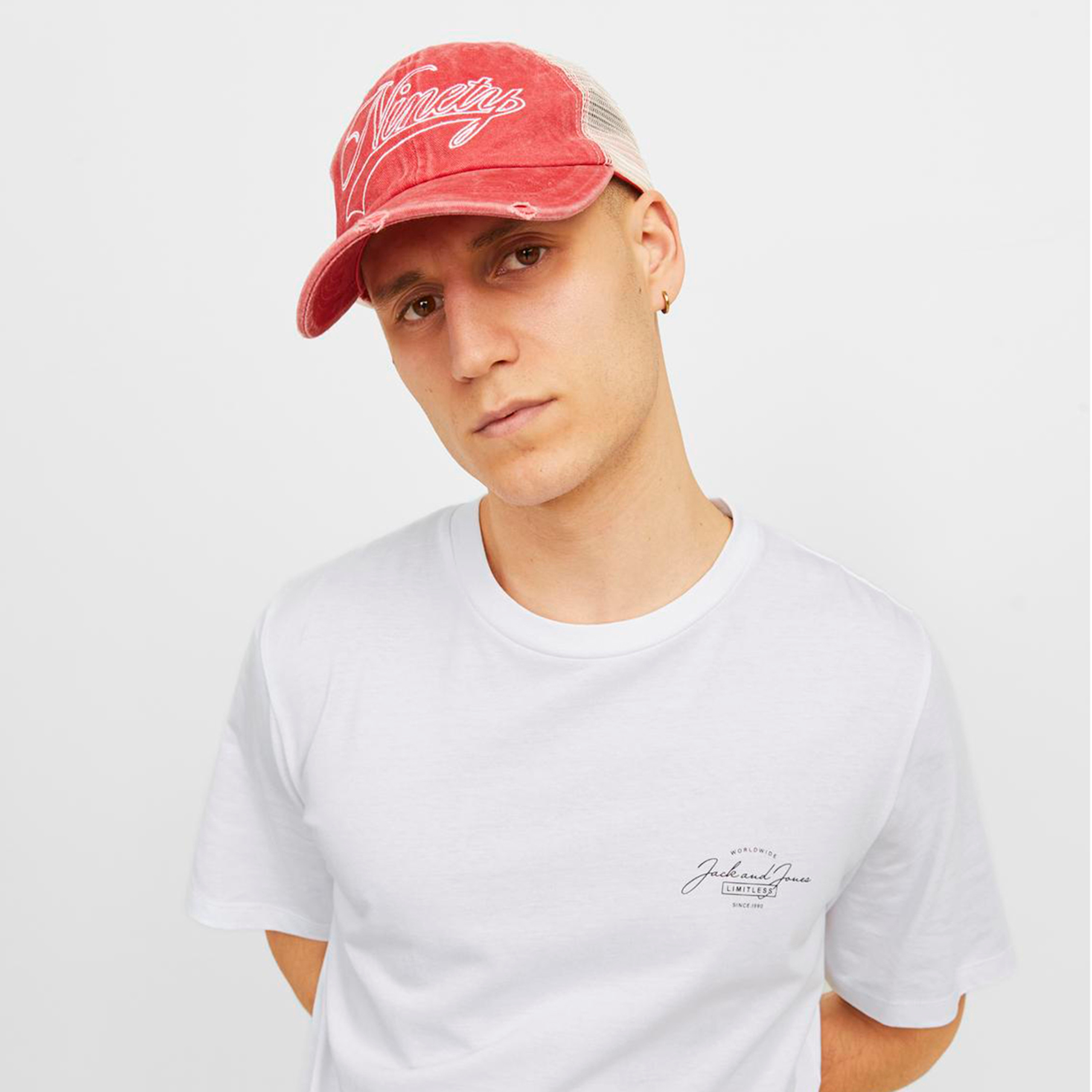 تيشيرت سادة بياقة دائرية وأكمام قصيرة من جاك آند جونز-men-clothing-tshirtsandpolos-tshirts-image-8