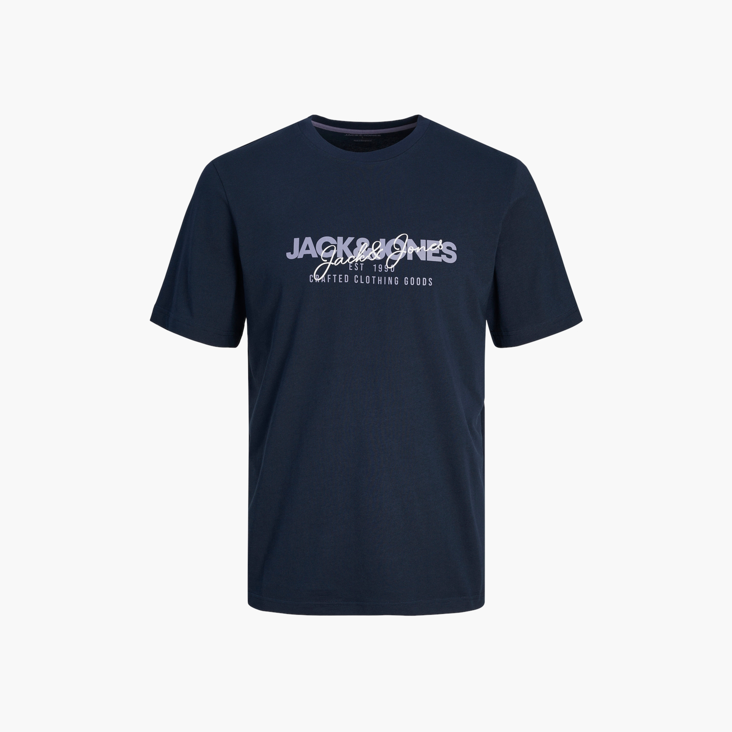 تيشيرت بأكمام قصيرة وياقة دائرية وشعار  من جاك آند جونز-men-clothing-tshirtsandpolos-tshirts-image-2