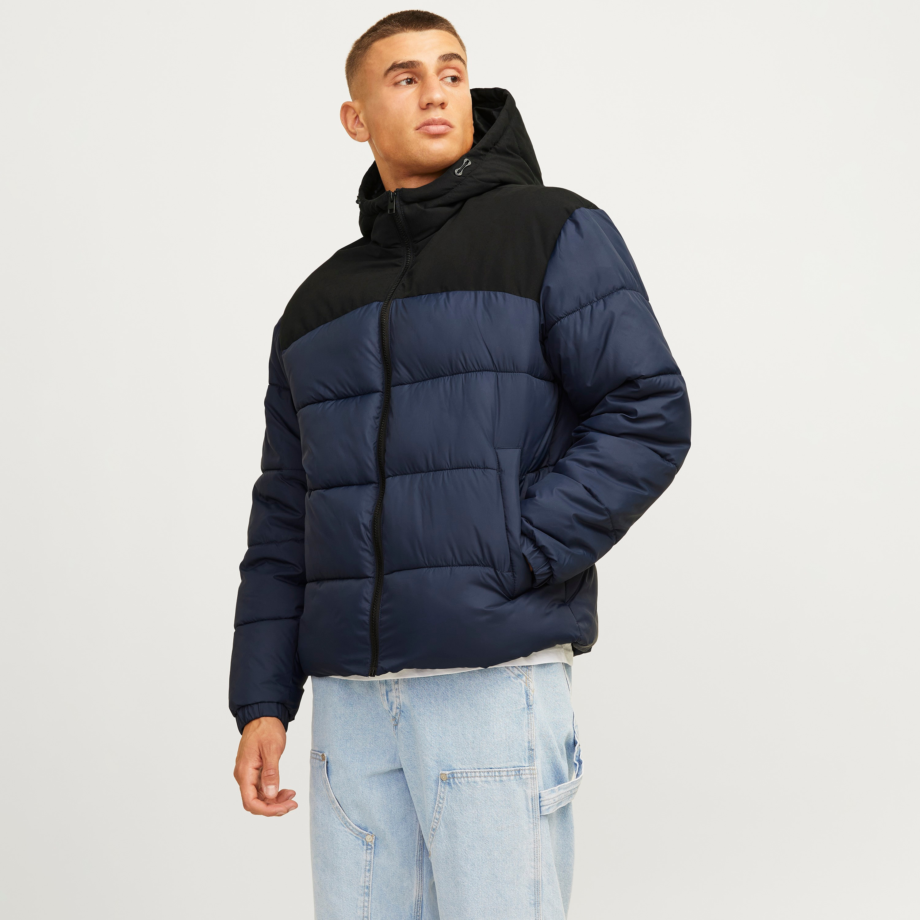 جاك آند جونز كولوربلوك هوديي الرقبة والأكمام الطويلة سترة مبطنة للرجال-men-clothing-jacketsandblazers-jackets-image-1