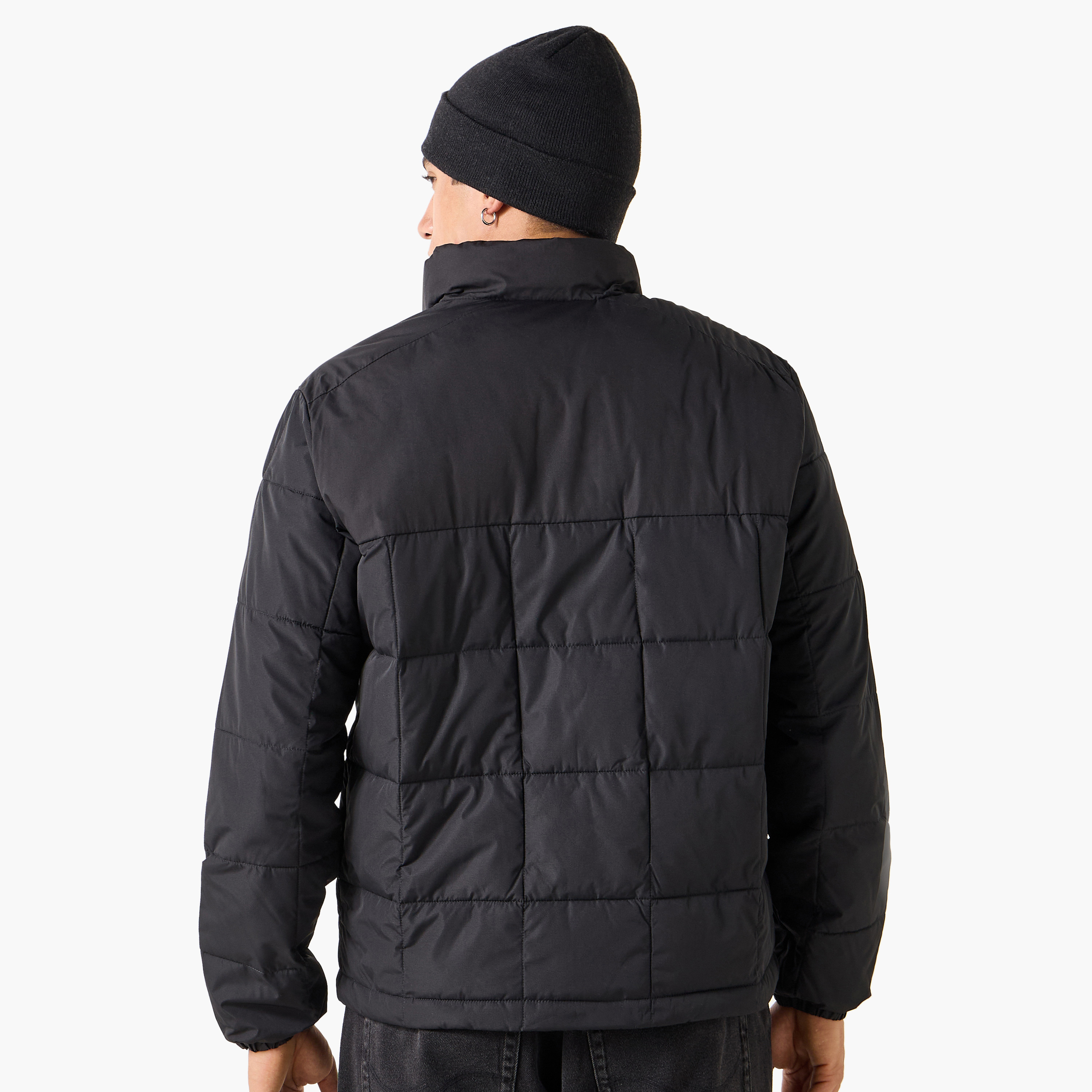 جاكيت رجالي مبطن بأكمام طويلة وياقة مرتفعة عادية من جاك أند جونز-men-clothing-jacketsandblazers-jackets-image-3
