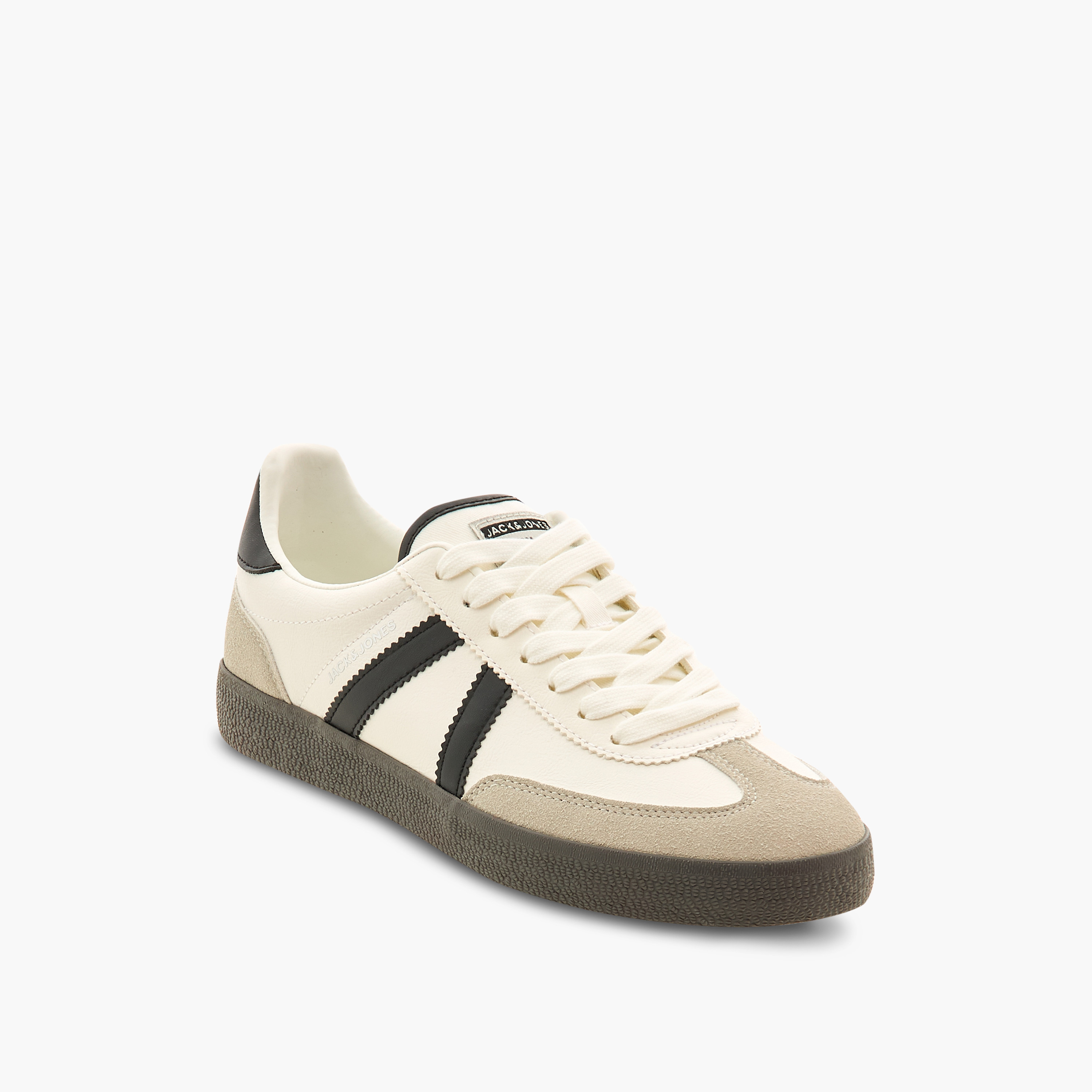 حذاء رياضي رجالي برباط ومنخفض الرقبة من جاك اند جونز | 12257190-men-shoes-sneakers-image-2