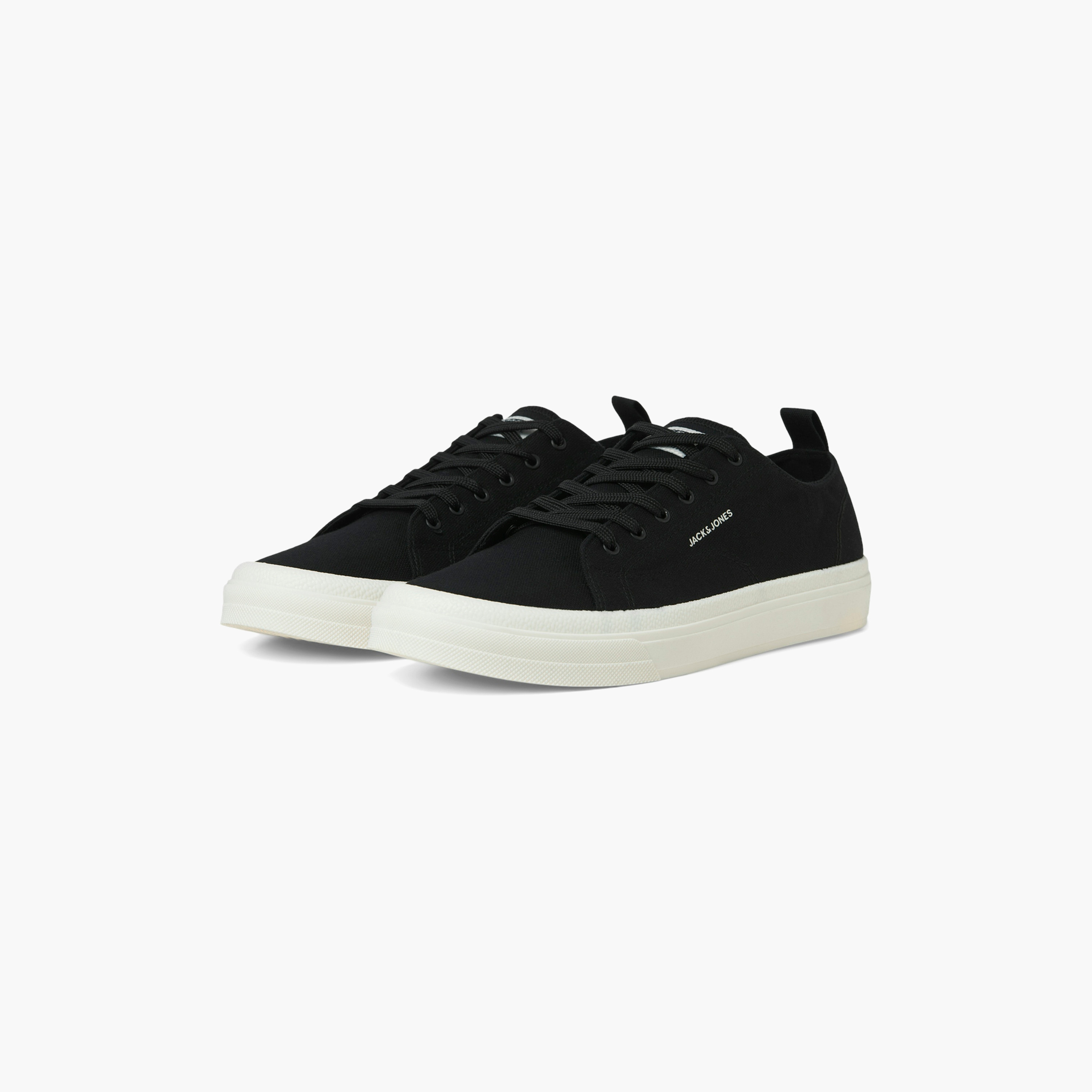 سنيكرز دو قماشي من جاك آند جونز للرجال مع رباط برقبة منخفضة-men-shoes-sneakers-image-1