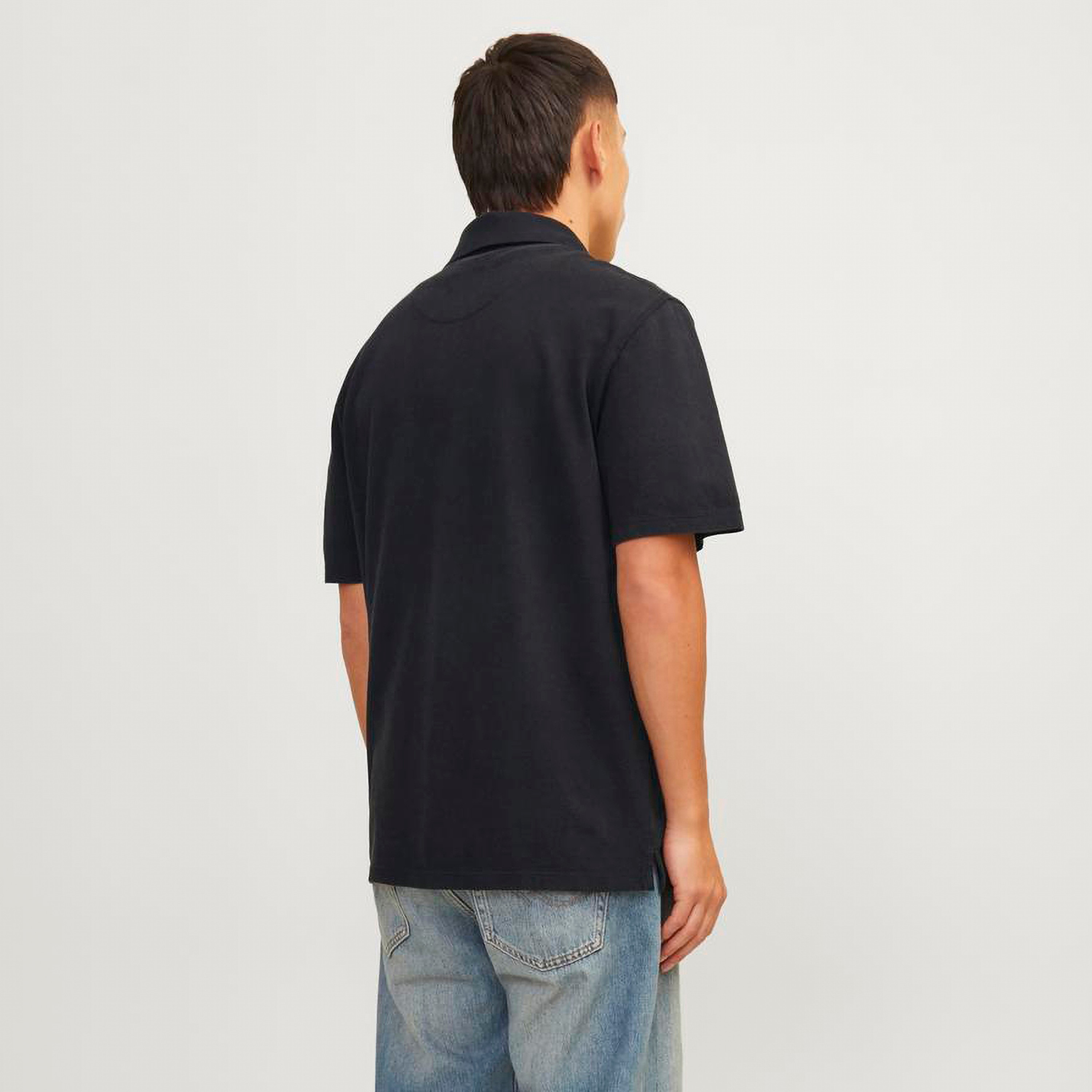 تيشيرت بولو بأكمام قصيرة وياقة سادة من جاك آند جونز-men-clothing-tshirtsandpolos-polos-image-4