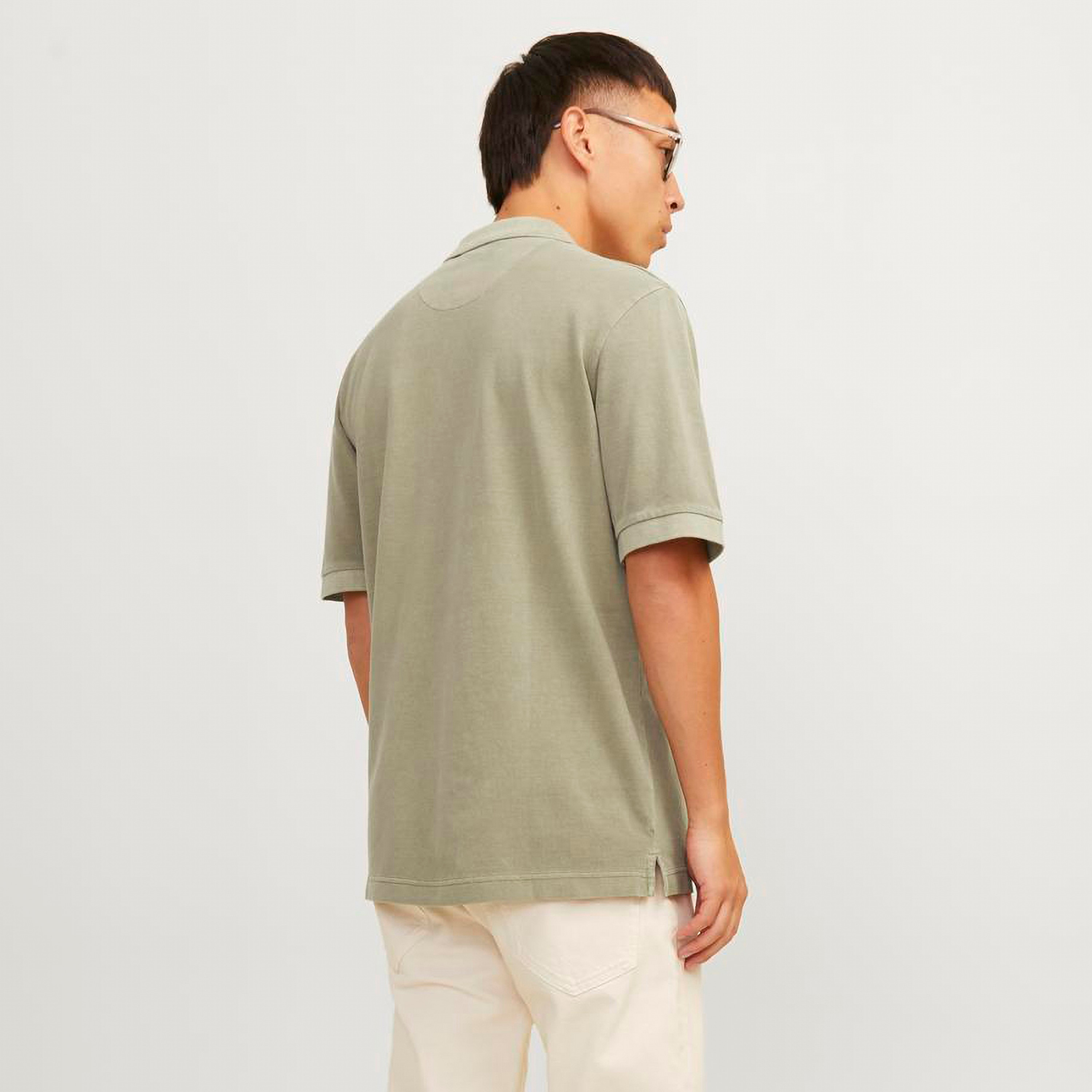 تيشيرت بولو بأكمام قصيرة وياقة سادة من جاك آند جونز-men-clothing-tshirtsandpolos-polos-image-16