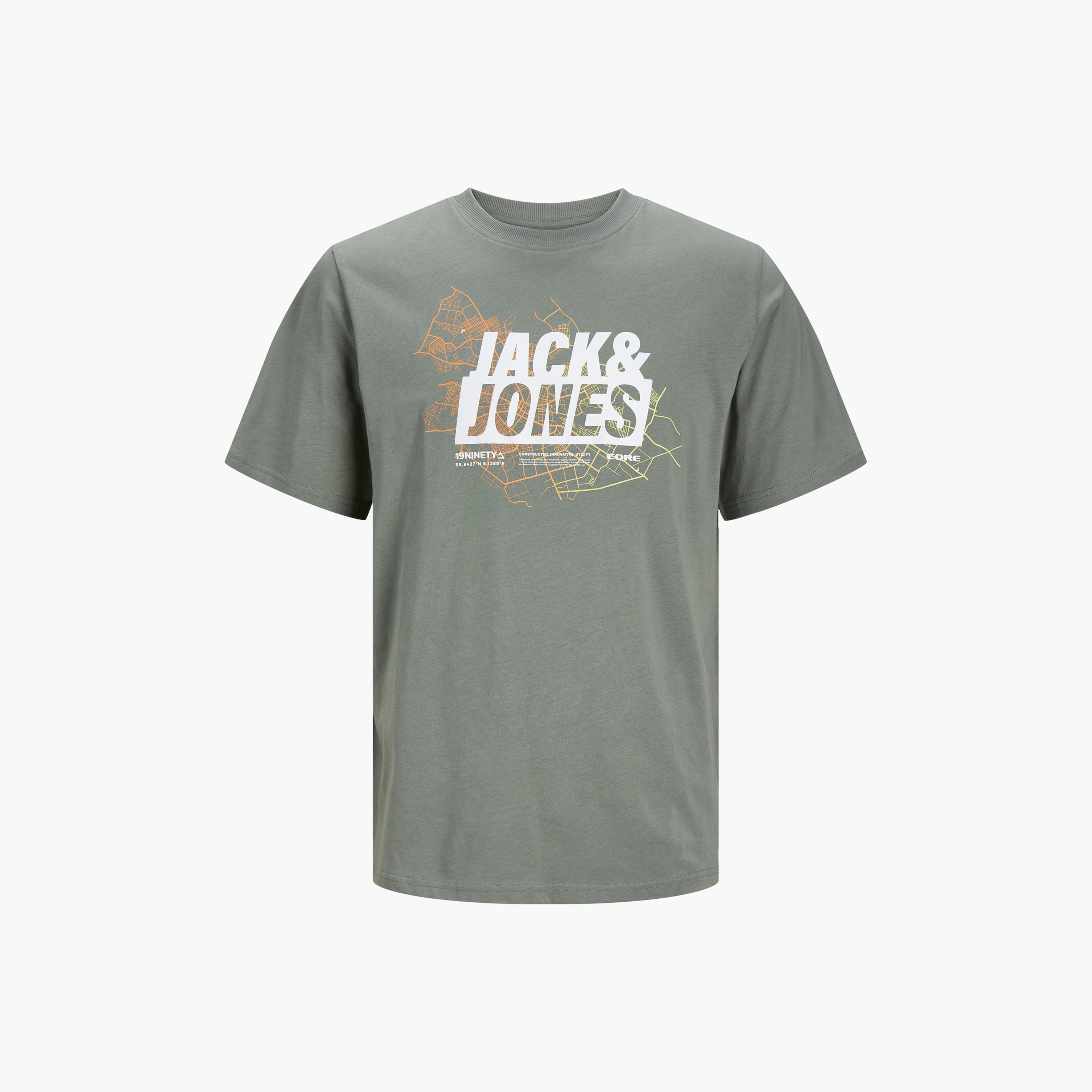 تي شيرت ذو مقاس كبير من جاك آند جونز ذو شعار بأكمام قصيرة و ياقة مستديرة-men-clothing-tshirtsandpolos-tshirts-image-2