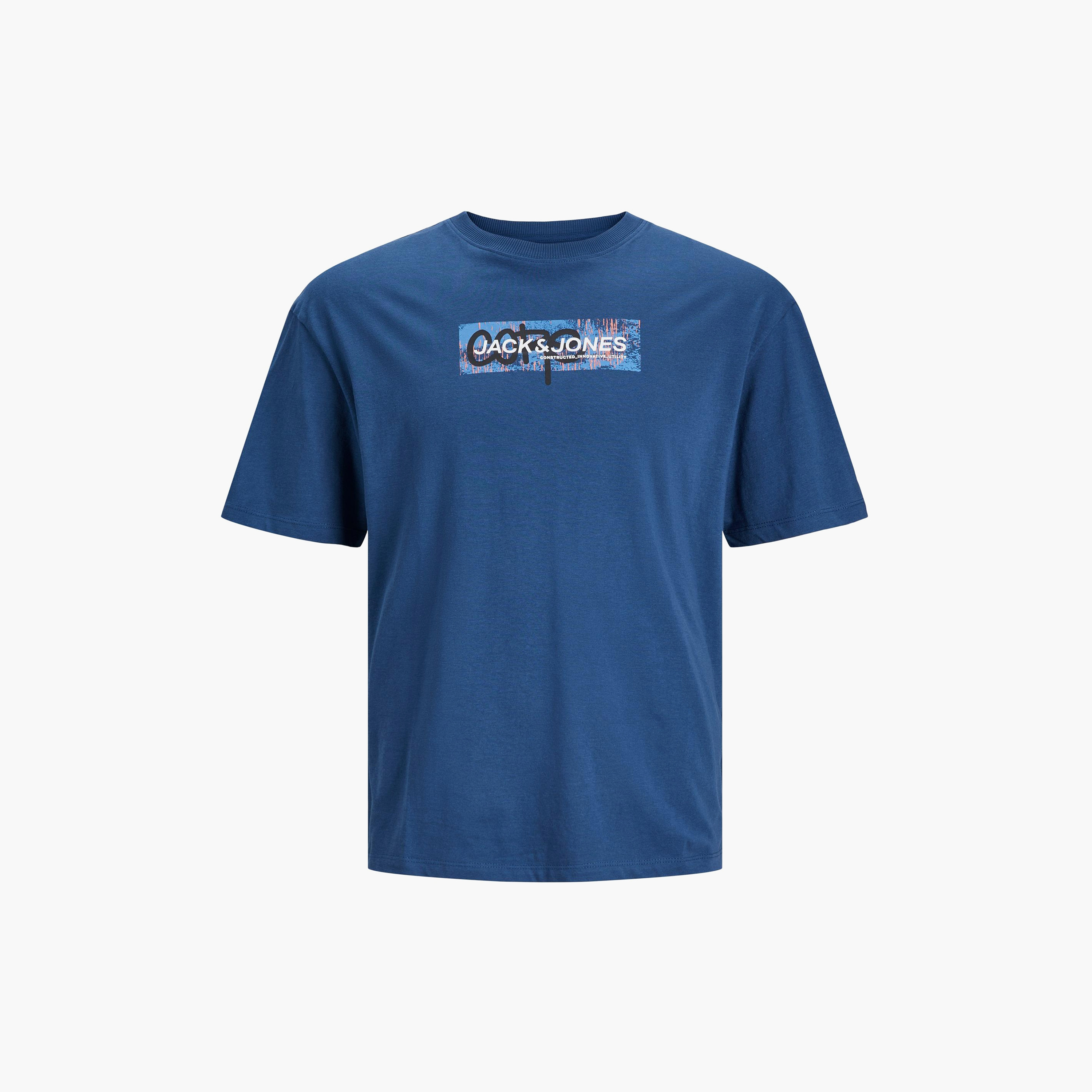 تيشيرت بأكمام قصيرة وياقة دائرية وشعار ذو بلس سايز من جاك آند جونز-men-clothing-tshirtsandpolos-tshirts-image-9