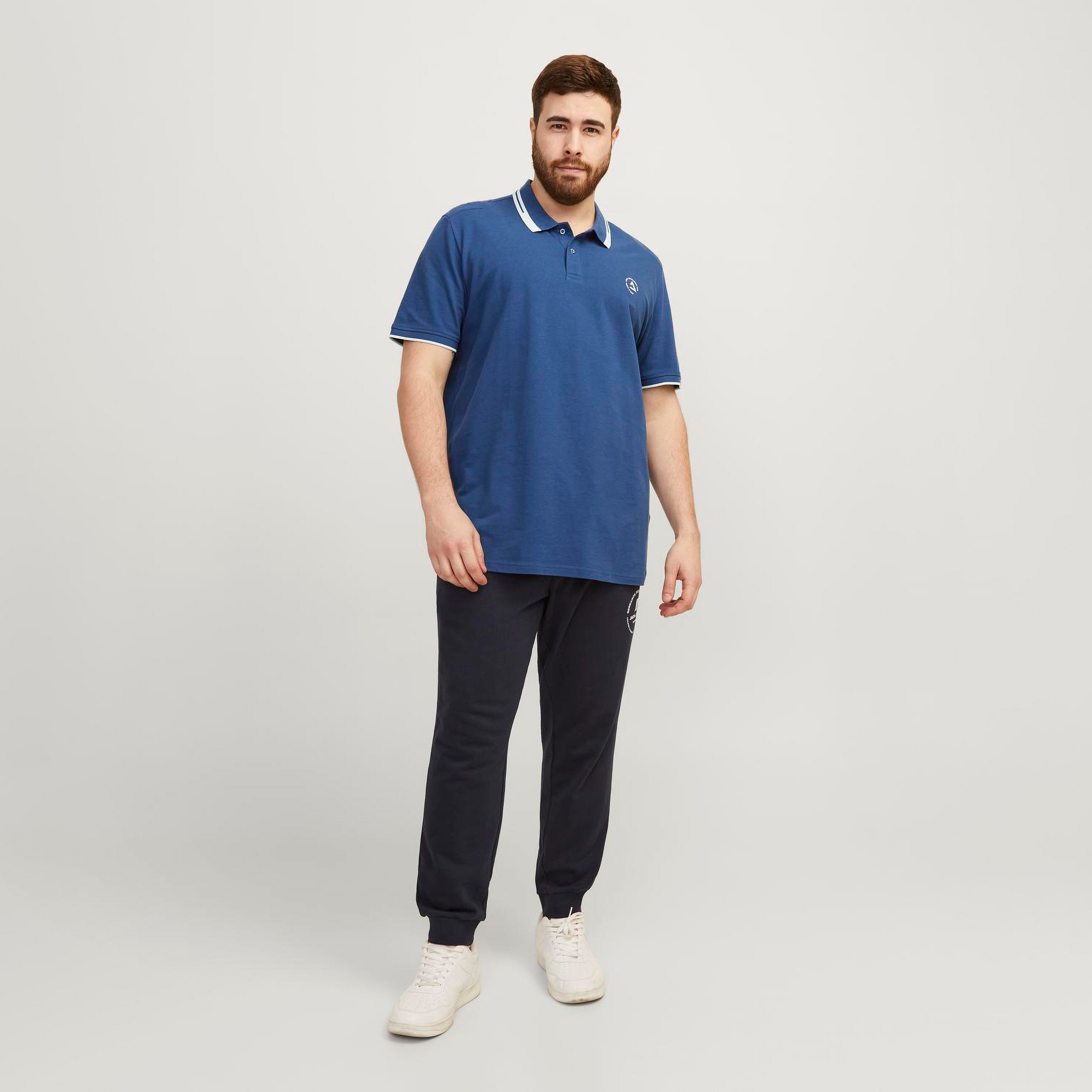 بولو تي شيرت سادة من جاك آند جونز بأكمام قصيرة مع مقاس كبير-men-clothing-tshirtsandpolos-polos-image-2