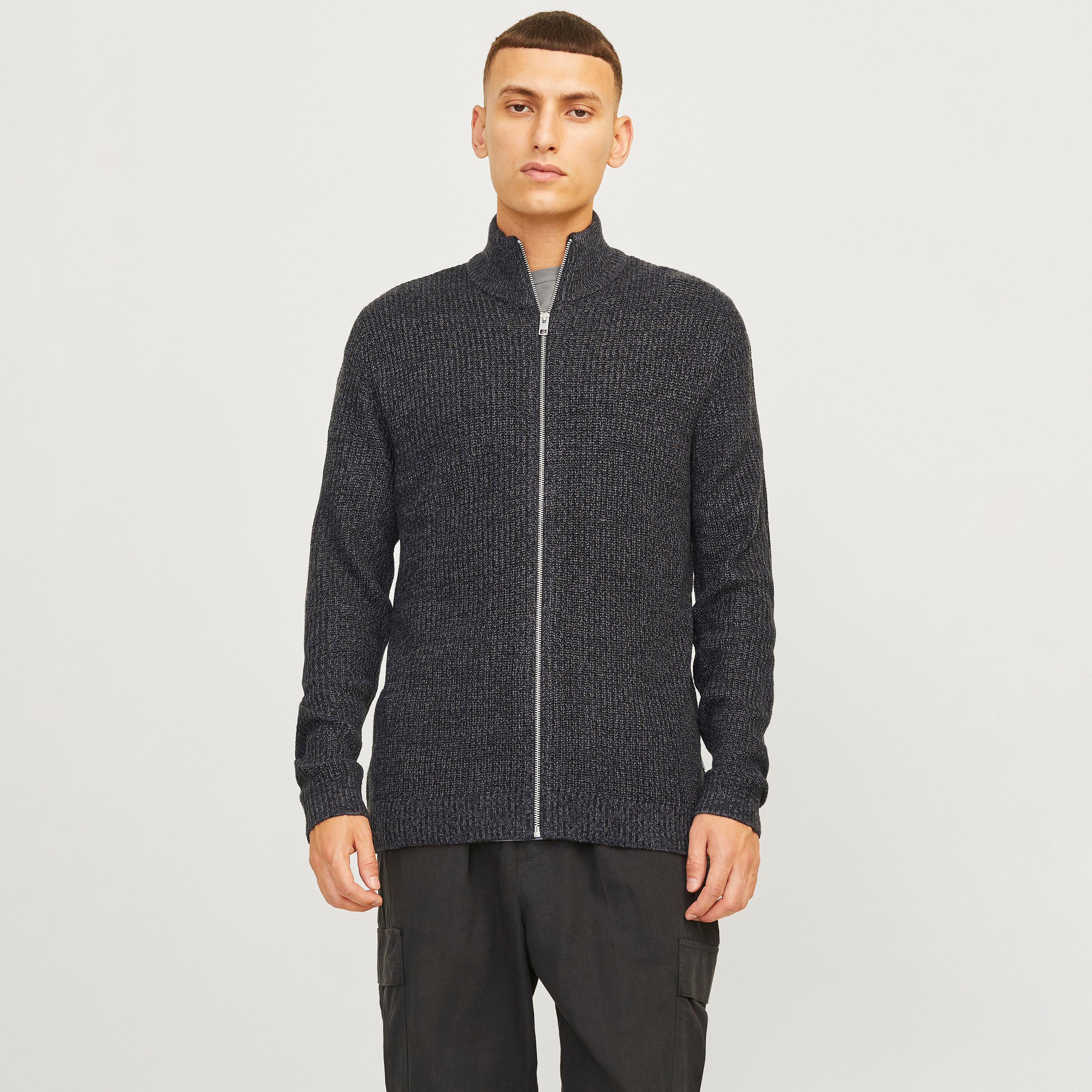 جاك آند جونز سترة متماسكة ذات رقبة عالية وأكمام طويلة للرجال-men-clothing-sweatersandpullovers-image-1