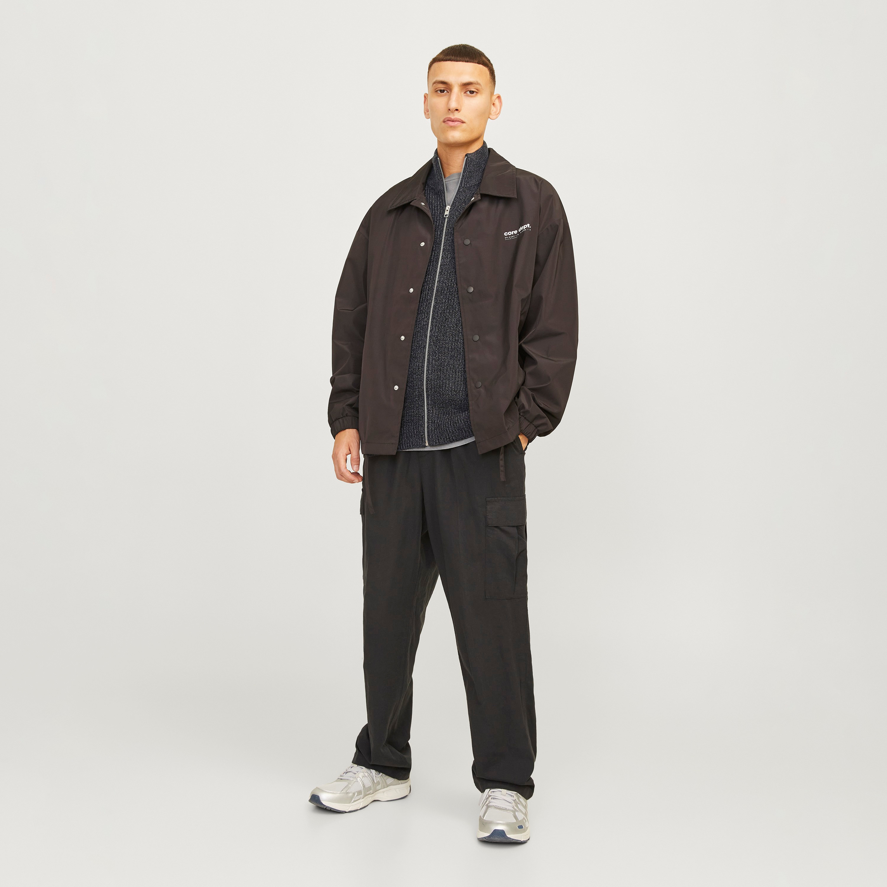 جاك آند جونز سترة متماسكة ذات رقبة عالية وأكمام طويلة للرجال-men-clothing-sweatersandpullovers-image-2