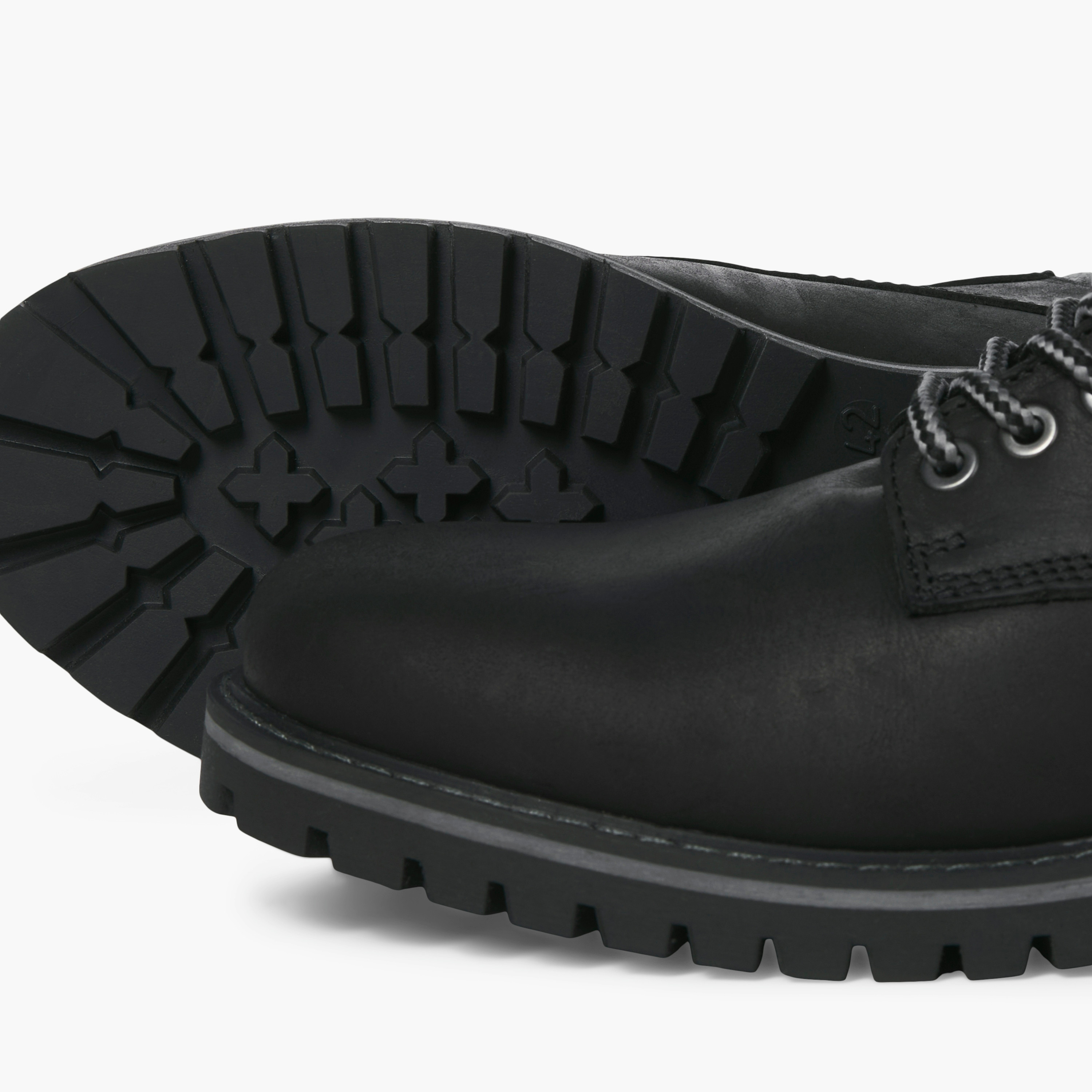 حذاء جاك آند جونز للرجال برباط للكاحل | 12257998-men-shoes-boots-image-2
