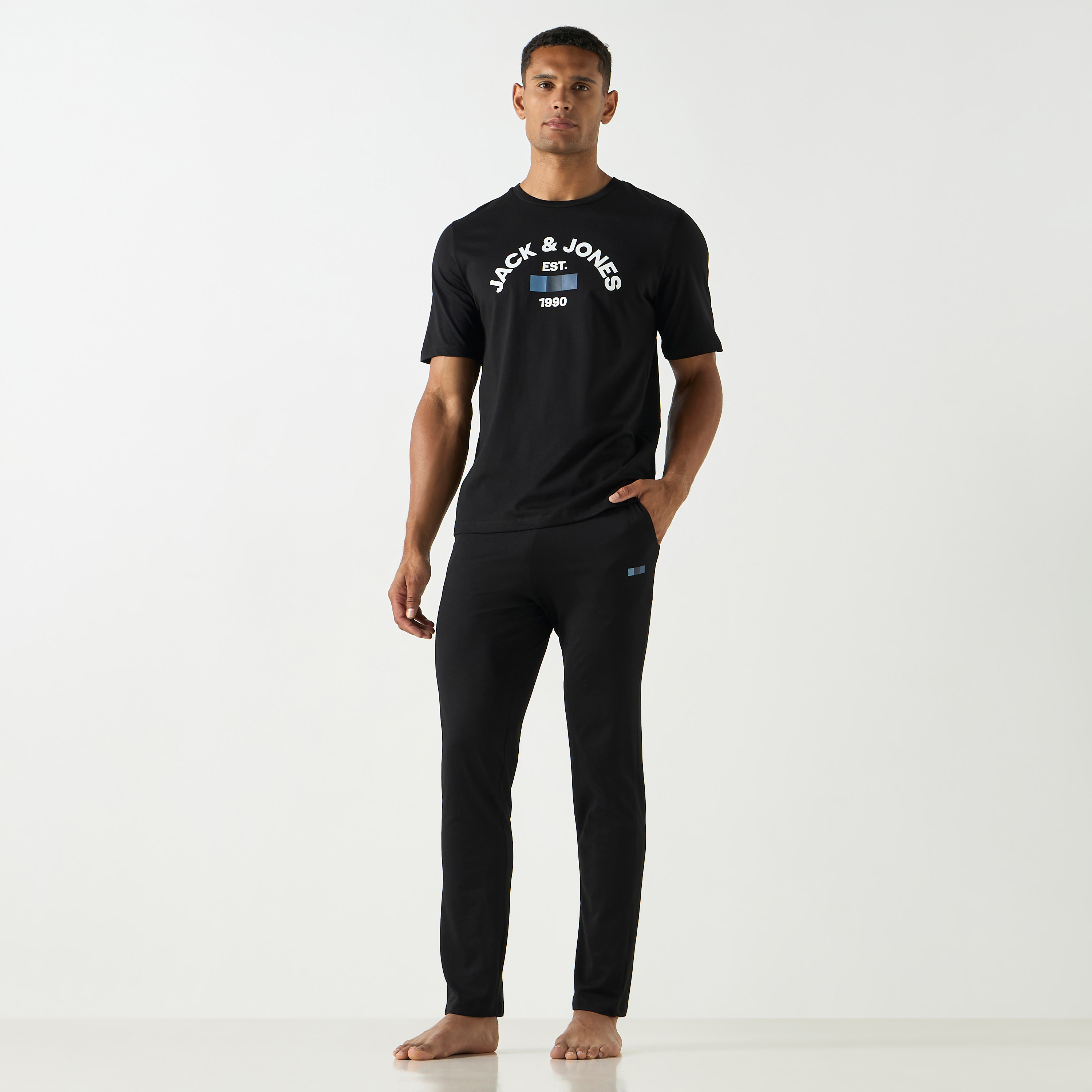 Jack & Jones Logo Crew Neck T-Shirt and Pyjama Set-men-clothing-nightwear-sets-image-1