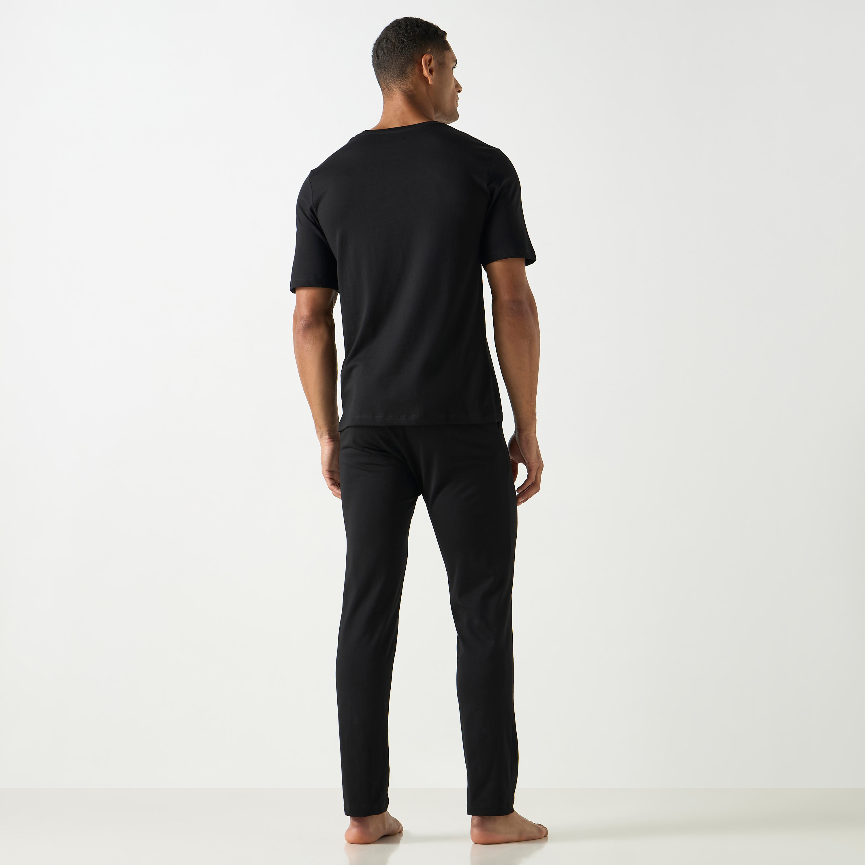 Jack & Jones Logo Crew Neck T-Shirt and Pyjama Set-men-clothing-nightwear-sets-image-4