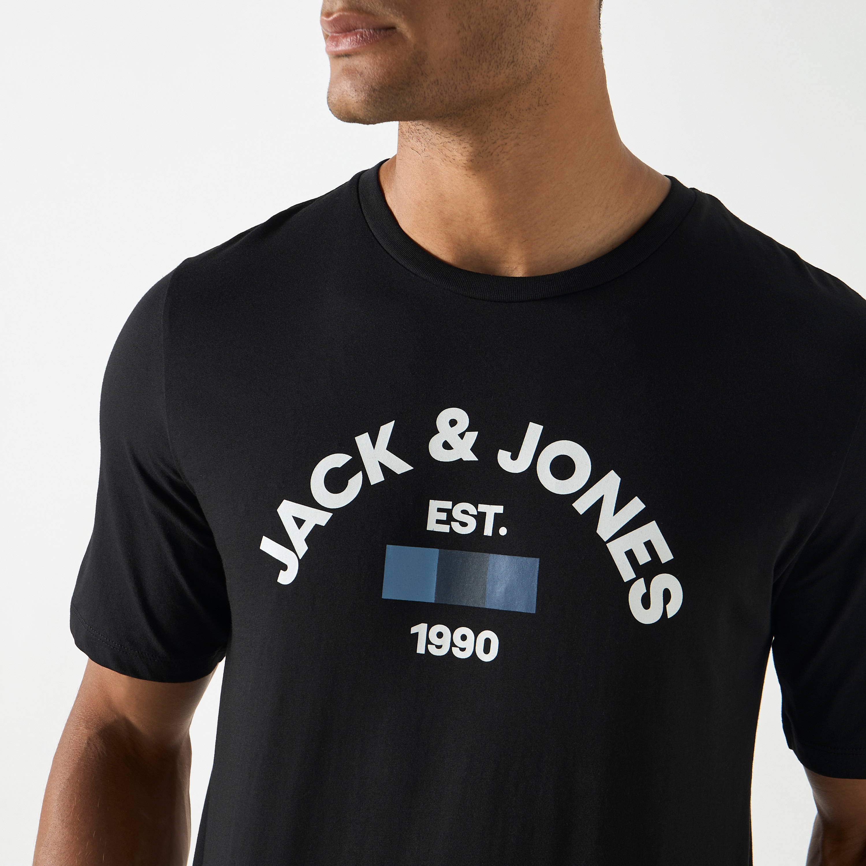 Jack & Jones Logo Crew Neck T-Shirt and Pyjama Set-men-clothing-nightwear-sets-image-5