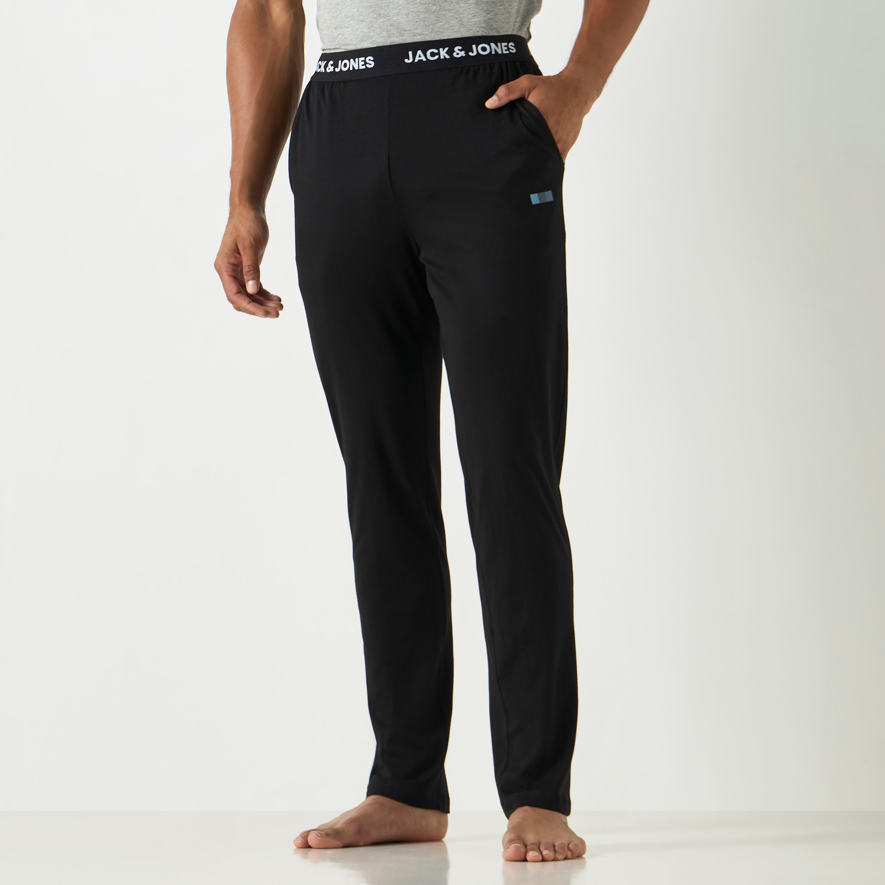 Jack & Jones Logo Crew Neck T-Shirt and Pyjama Set-men-clothing-nightwear-sets-image-3