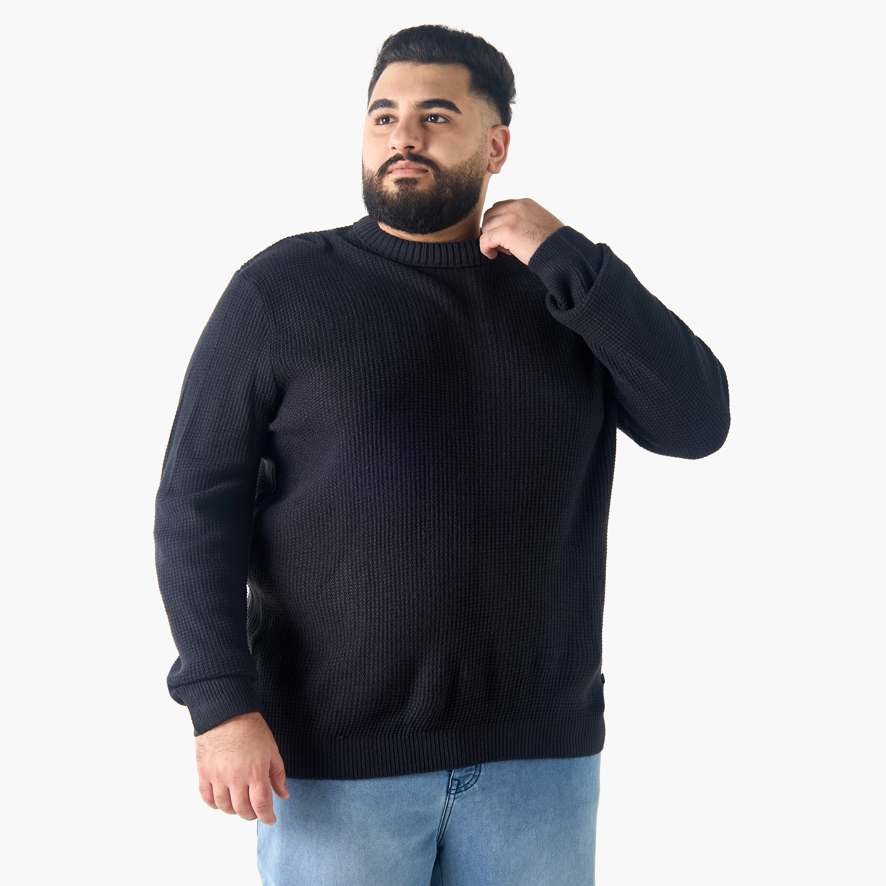 سترة للأولاد بأكمام طويلة وياقة دائرية ومقاس كبير من جاك أند جونز-men-clothing-sweatersandpullovers-image-1