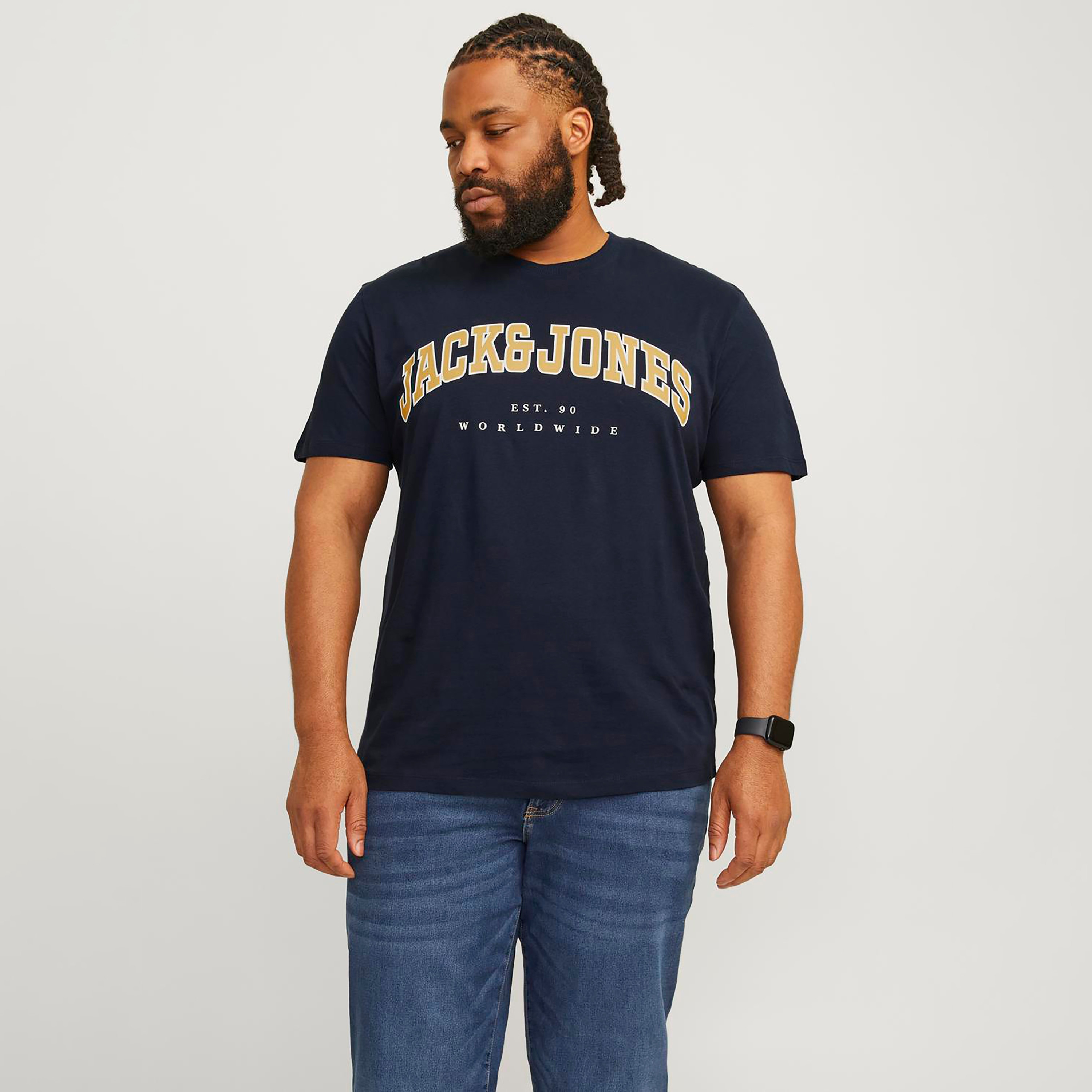 تيشيرت ذو شعار مقاس كبير وأكمام قصيرة ورقبة دائرية من جاك آند جونز-men-clothing-tshirtsandpolos-tshirts-image-5