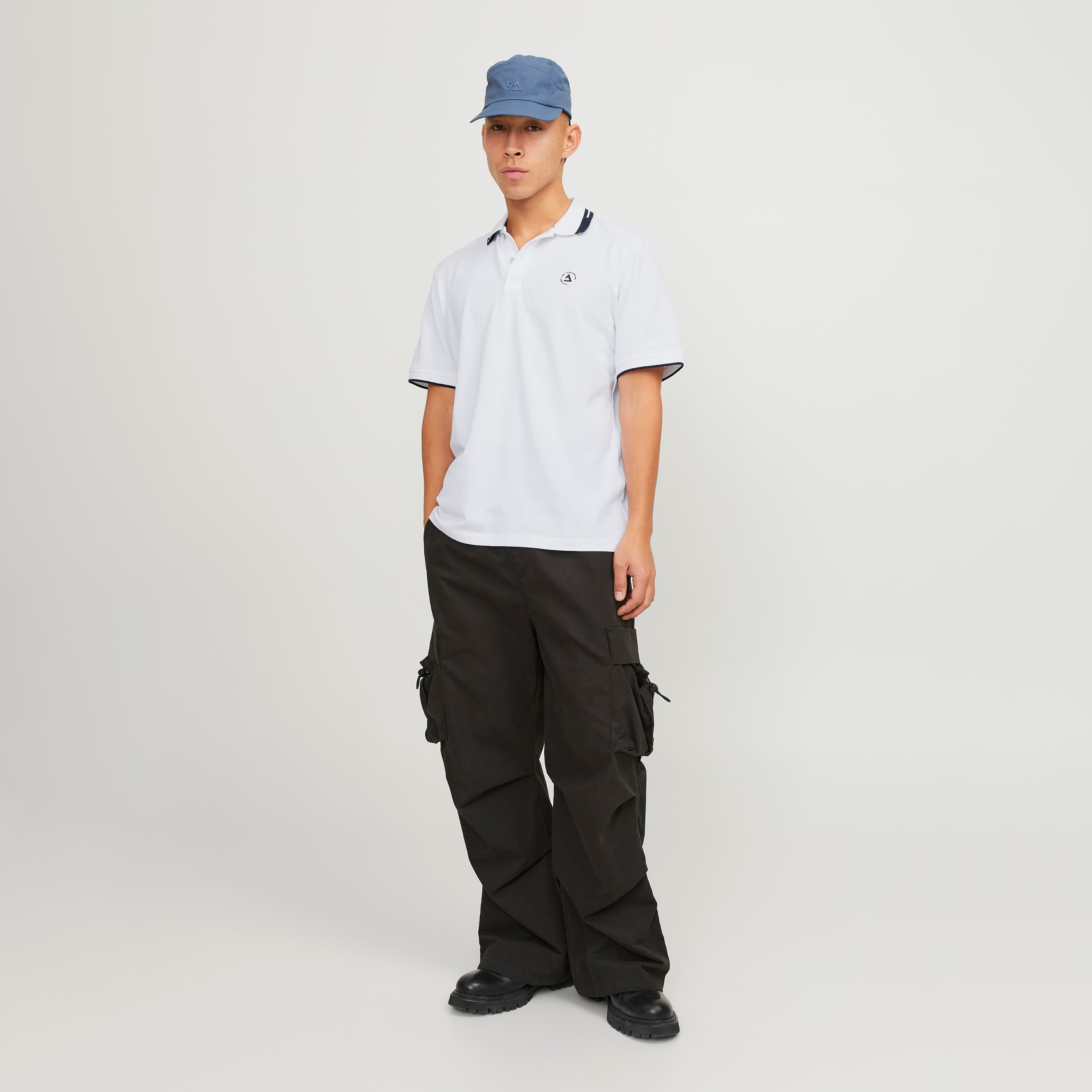بولو تي شيرت من جاك آند جونز بأكمام قصيرة مع ياقة سادة مع مكونة من 2 قطع-men-clothing-tshirtsandpolos-polos-image-4