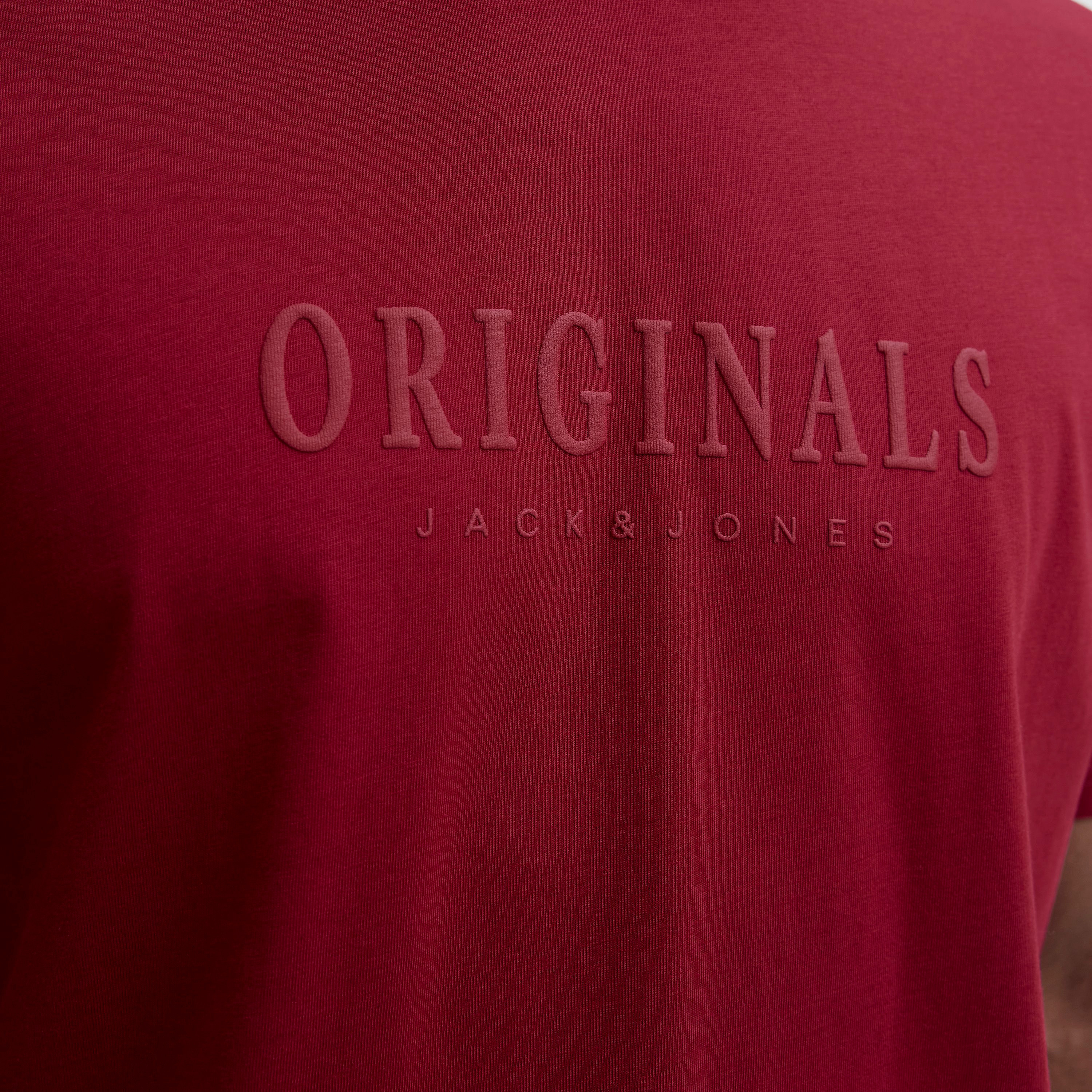 تي شيرت رجالي مطبوع بياقة دائرية وأكمام قصيرة من جاك اند جونز-men-clothing-tshirtsandpolos-tshirts-image-14
