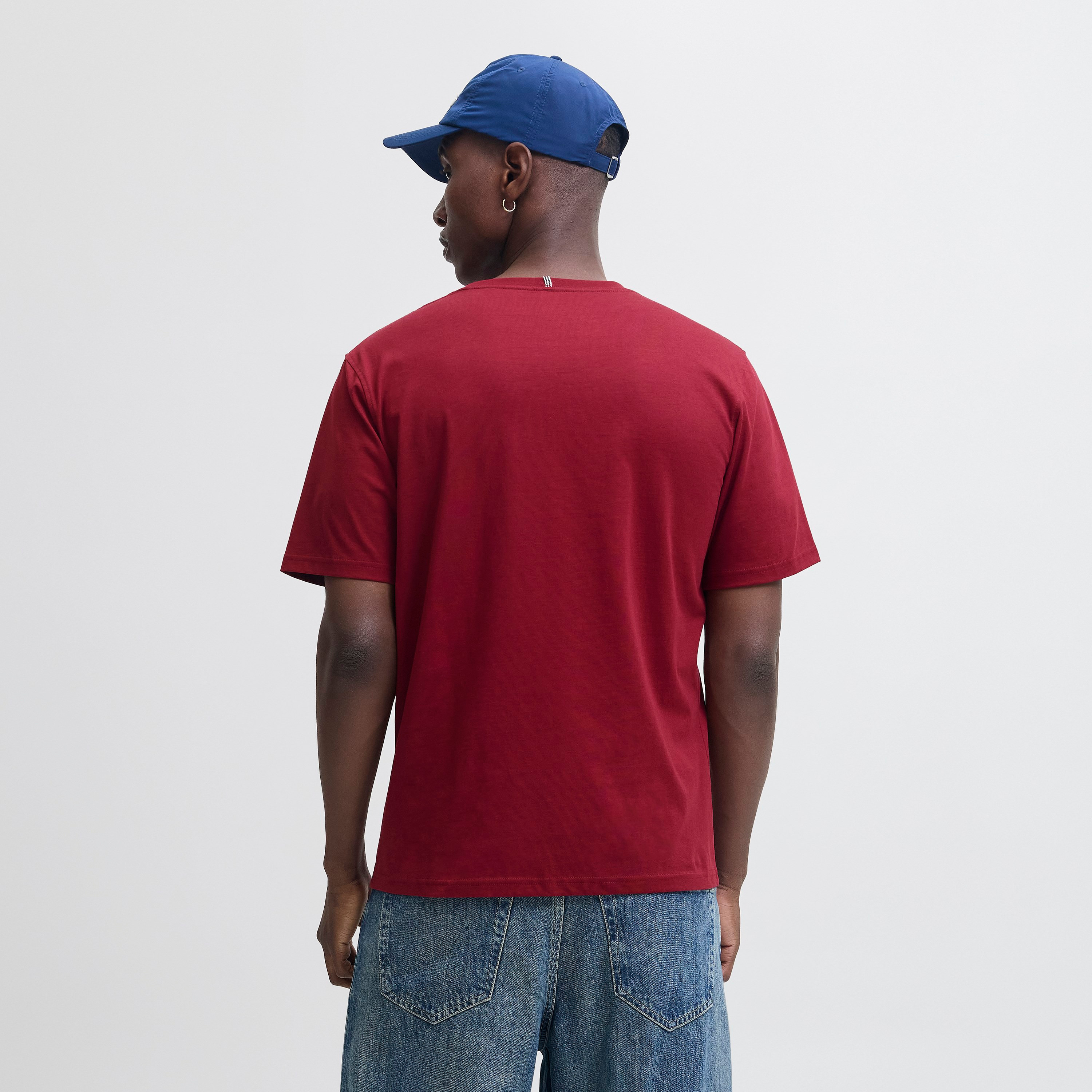 تي شيرت رجالي مطبوع بياقة دائرية وأكمام قصيرة من جاك اند جونز-men-clothing-tshirtsandpolos-tshirts-image-15