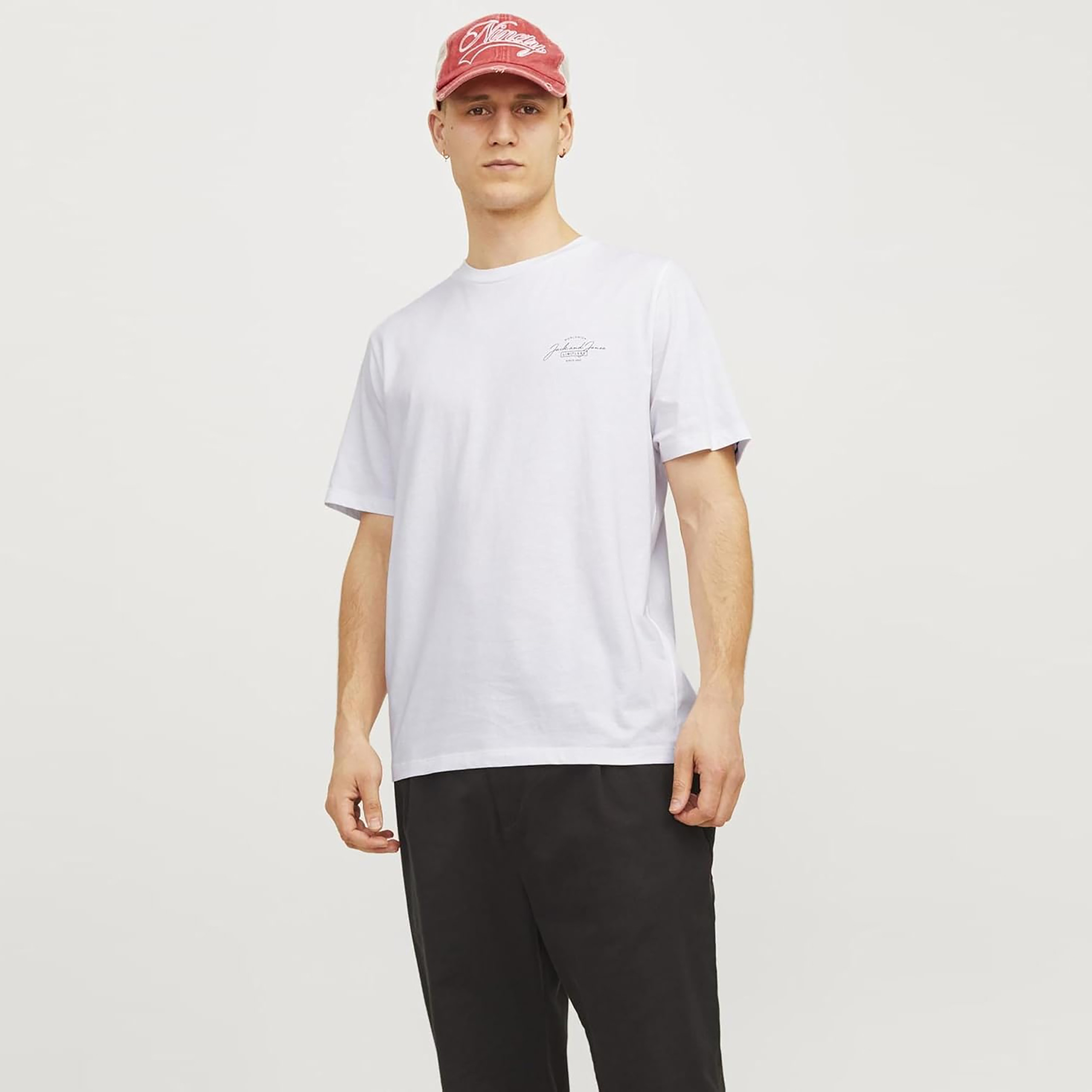 تي شيرت مقاس كبير سادة بياقة دائرية وأكمام قصيرة من جاك آند جونز-men-clothing-tshirtsandpolos-tshirts-image-2