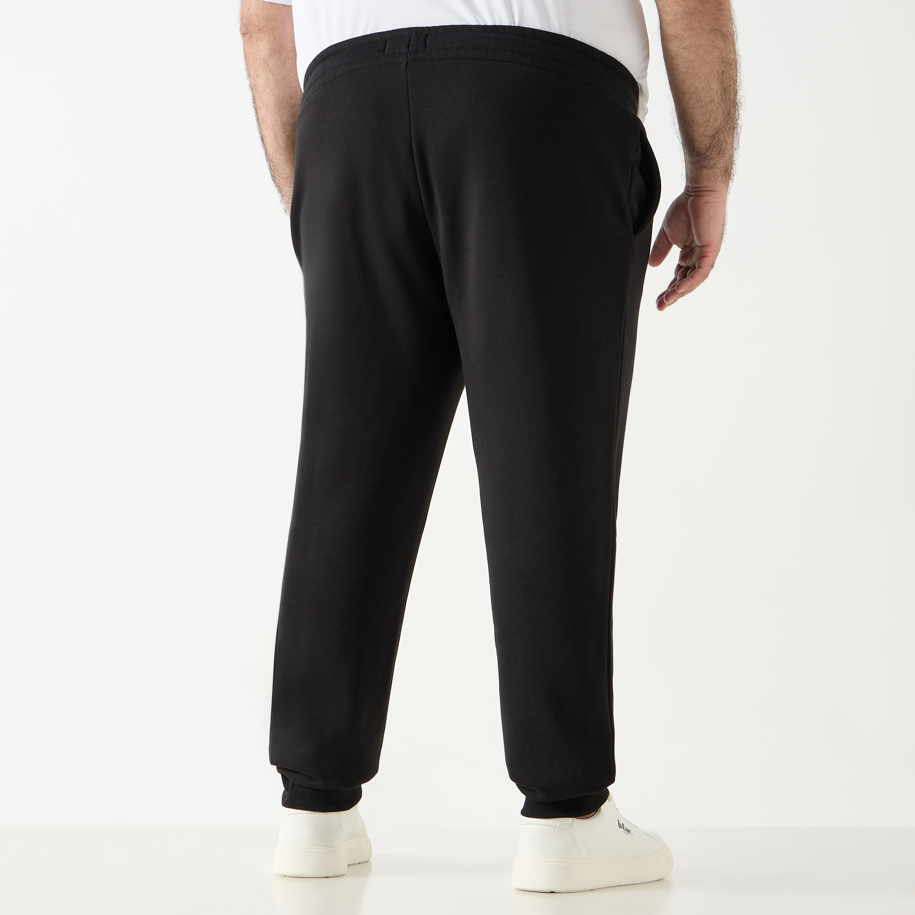 جوغرز بحزام خصر من جاك آند جونز سادة برباط ذو متوسط الارتفاع-men-clothing-bottoms-joggers-image-3