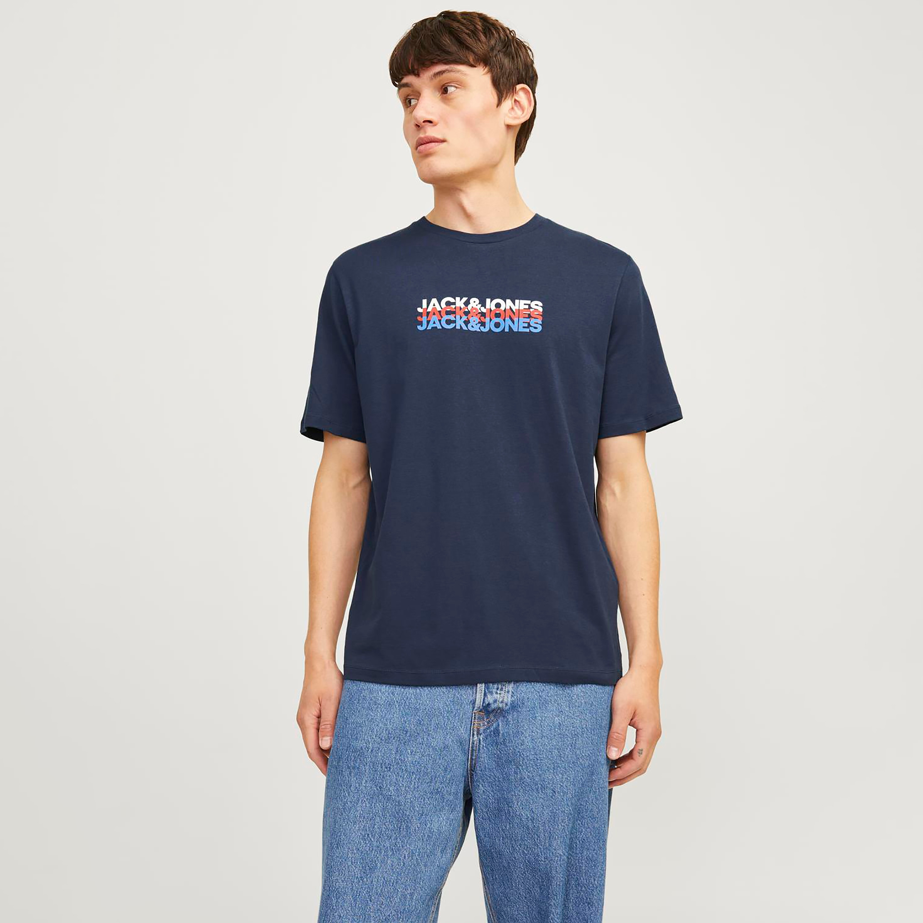 مجموعة تيشيرت بأكمام قصيرة ورقبة دائرية وشعار 3 قطع من جاك آند جونز-men-clothing-tshirtsandpolos-tshirts-image-2