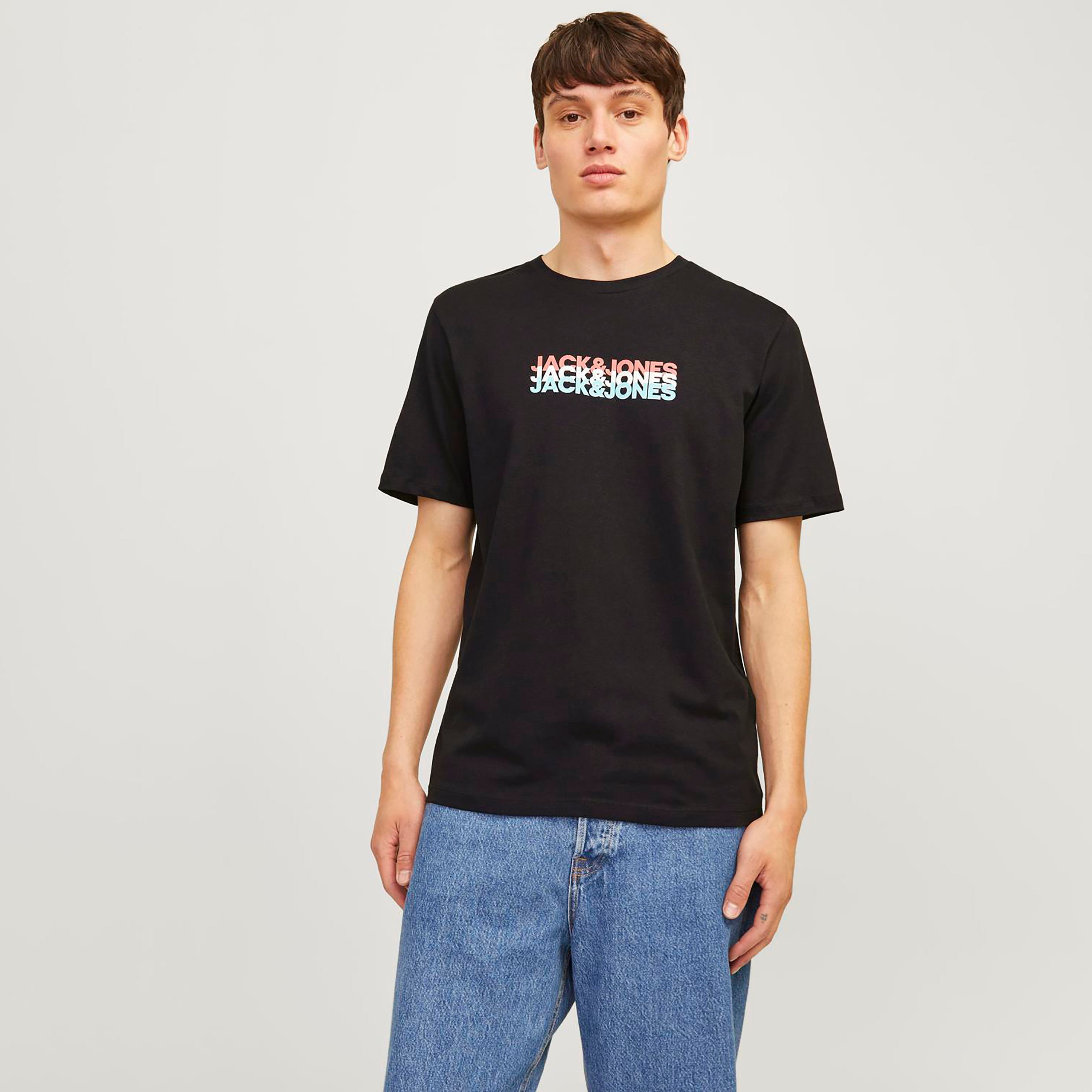 مجموعة تيشيرت بأكمام قصيرة ورقبة دائرية وشعار 3 قطع من جاك آند جونز-men-clothing-tshirtsandpolos-tshirts-image-4