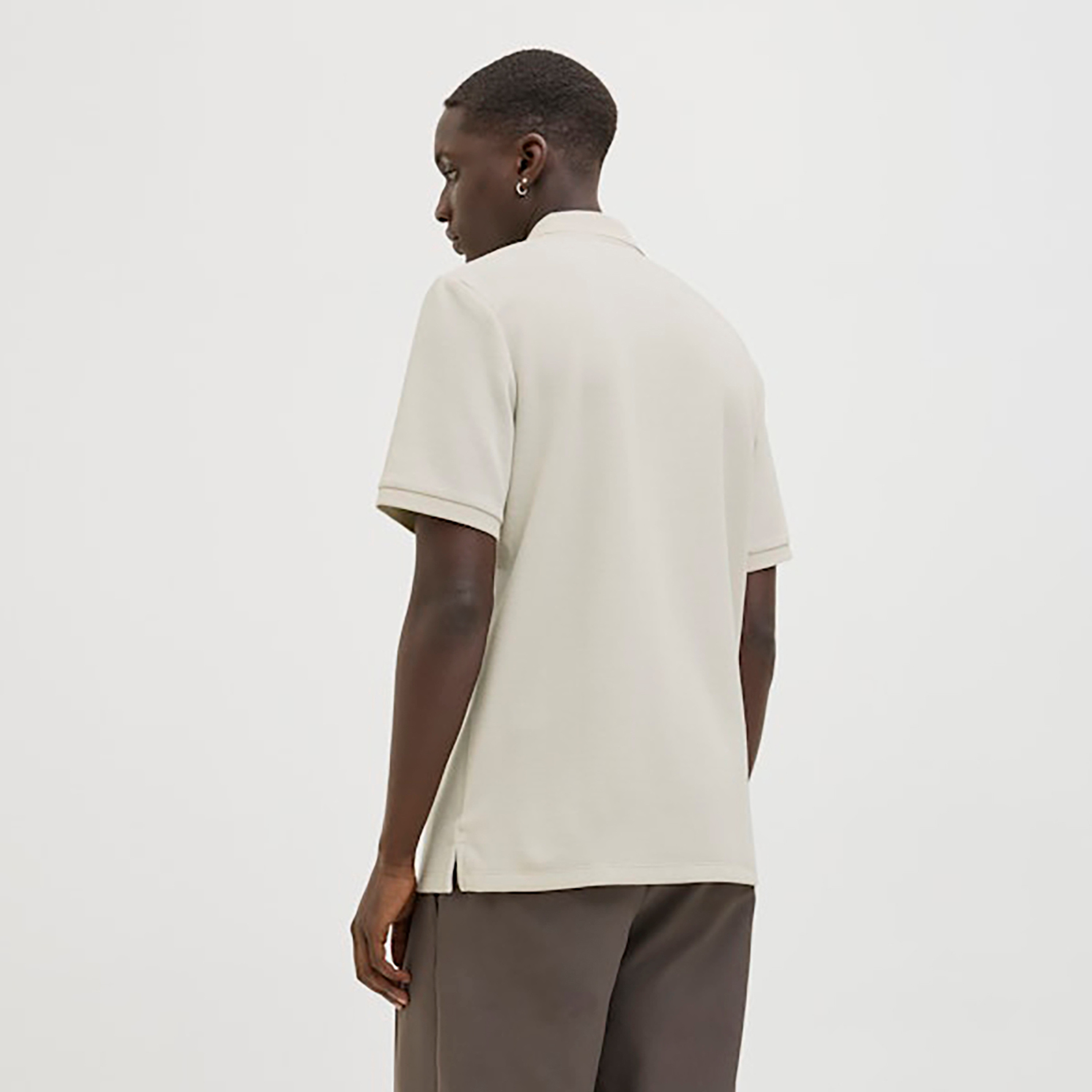 تي شيرت بولو رجالي سادة بياقة وأكمام قصيرة من جاك اند جونز-men-clothing-tshirtsandpolos-polos-image-10