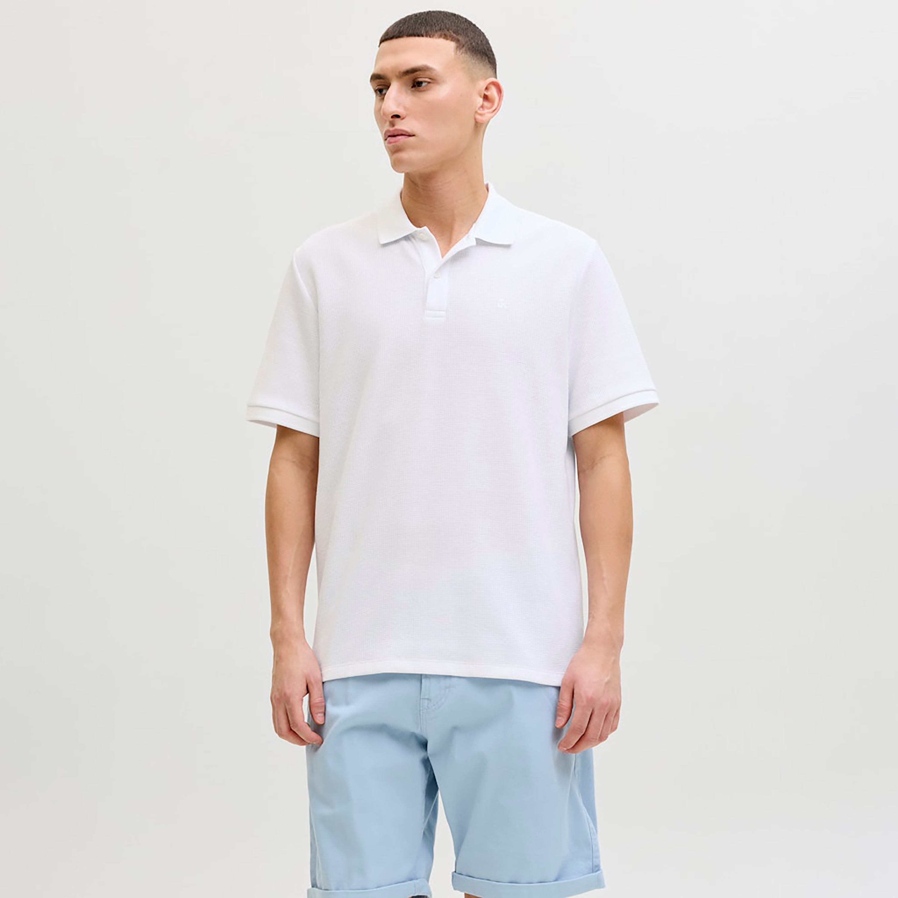 تي شيرت بولو رجالي سادة بياقة وأكمام قصيرة من جاك اند جونز-men-clothing-tshirtsandpolos-polos-image-14