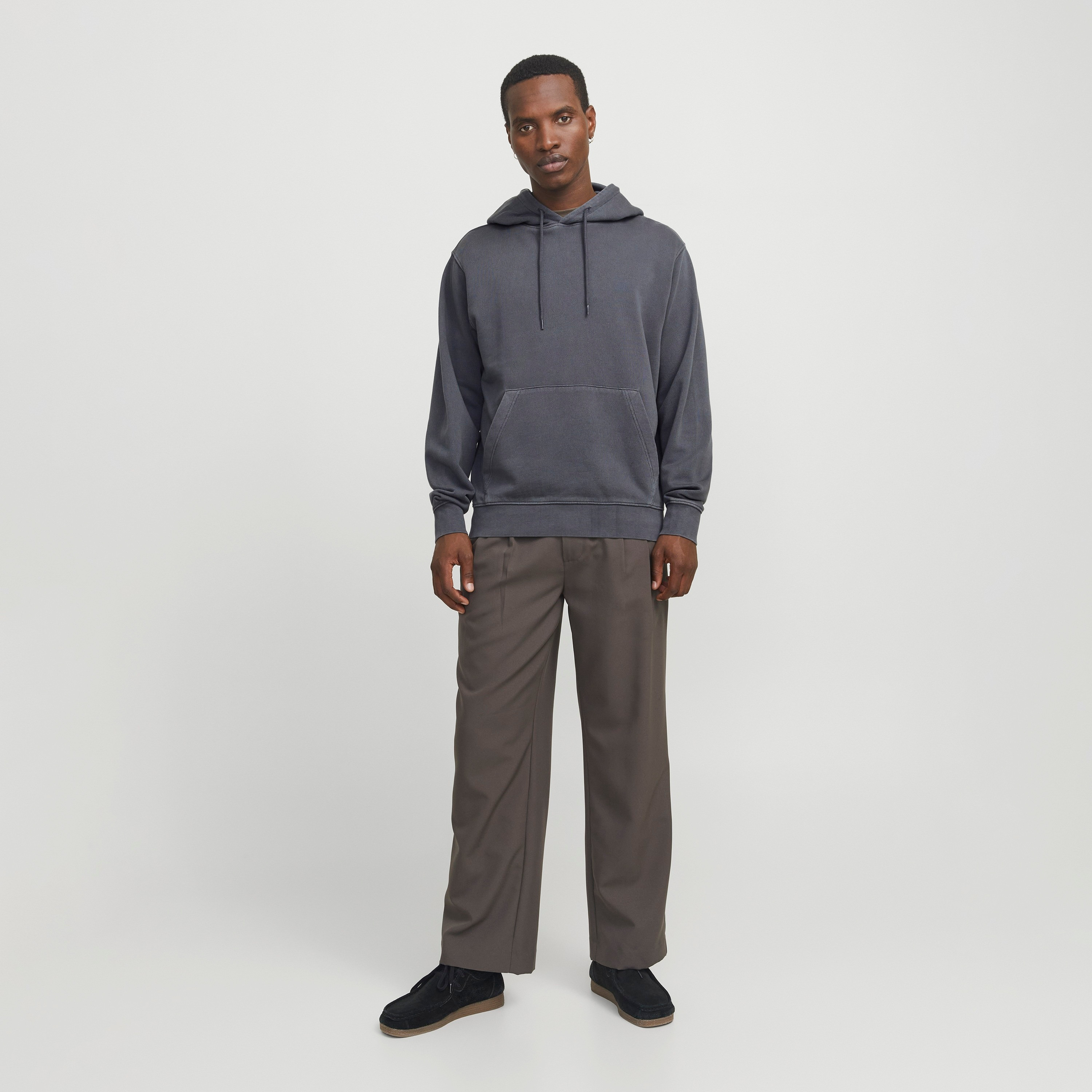 كنزة صوفية رجالية سادة بقلنسوة وأكمام طويلة من جاك ان جونز-men-winterwear-hoodiesandsweatshirts-image-6