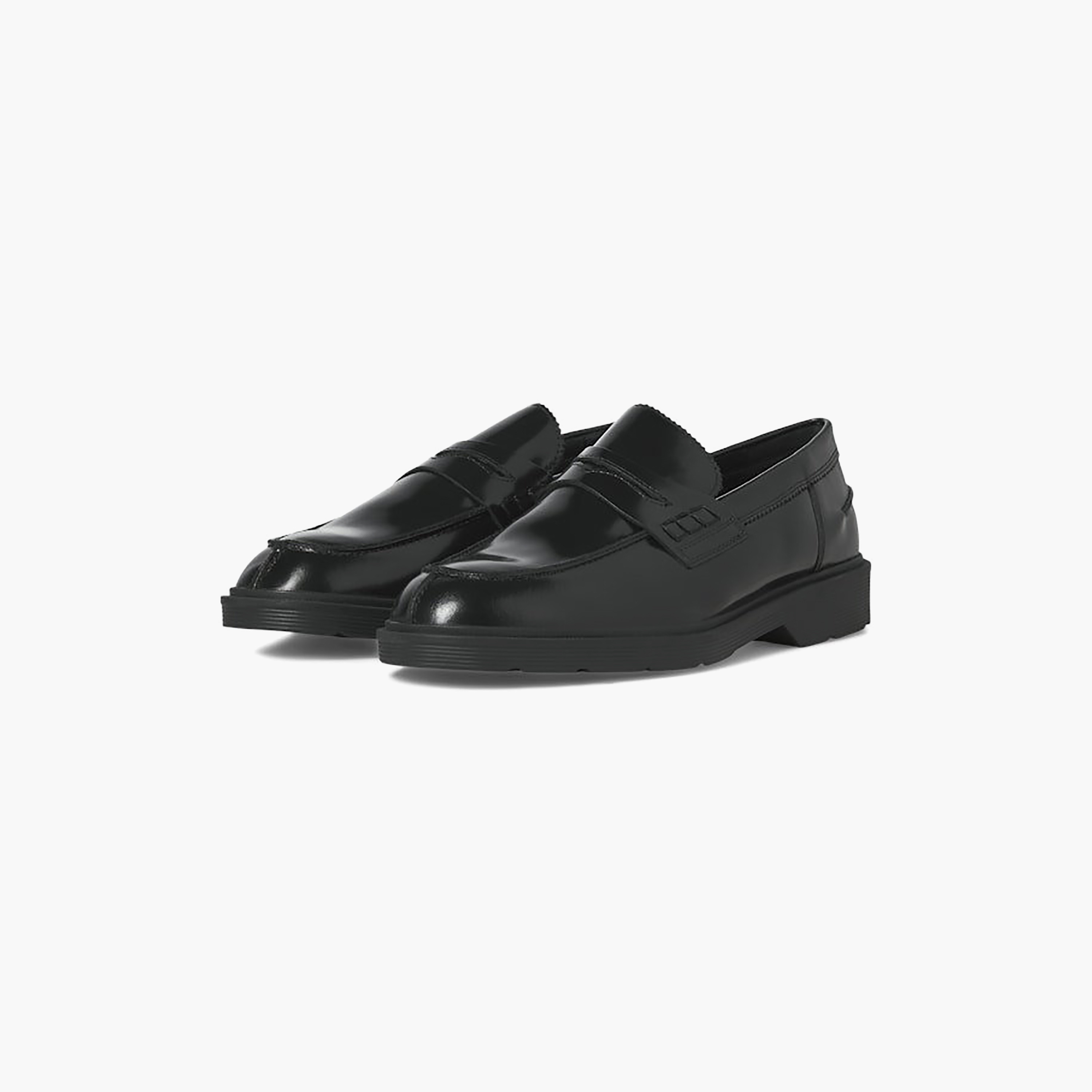 حذاء "بيني لوفر" رجالي سهل الارتداء من جاك آند جونز-men-shoes-loafersandmoccasins-image-1
