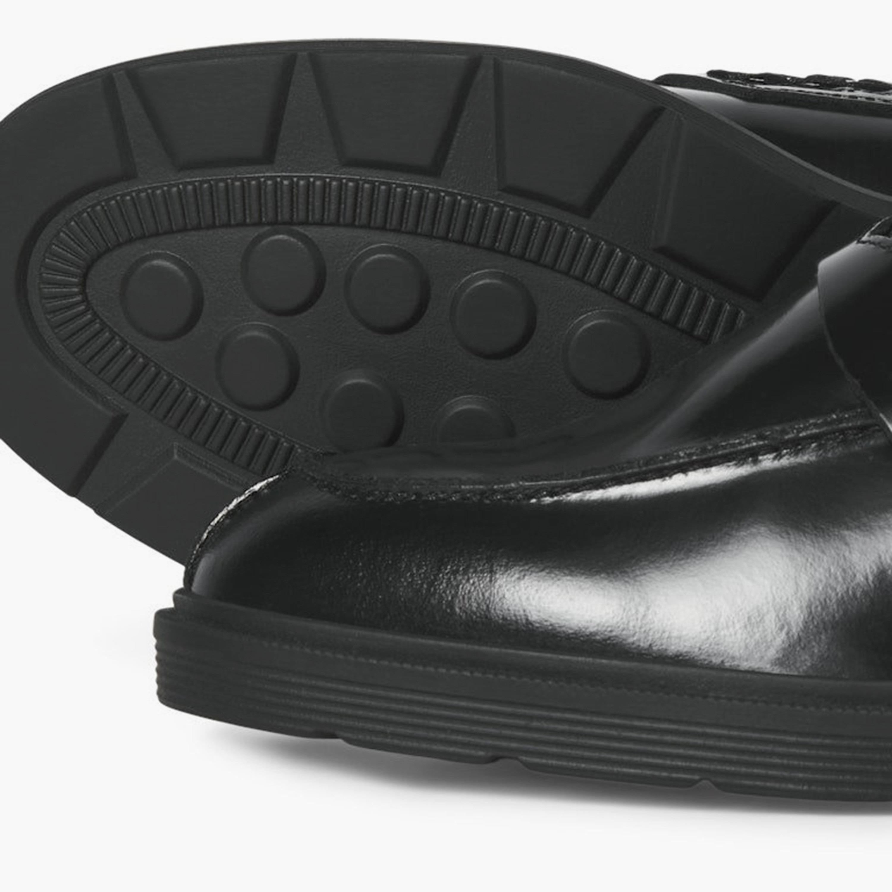 حذاء "بيني لوفر" رجالي سهل الارتداء من جاك آند جونز-men-shoes-loafersandmoccasins-image-2