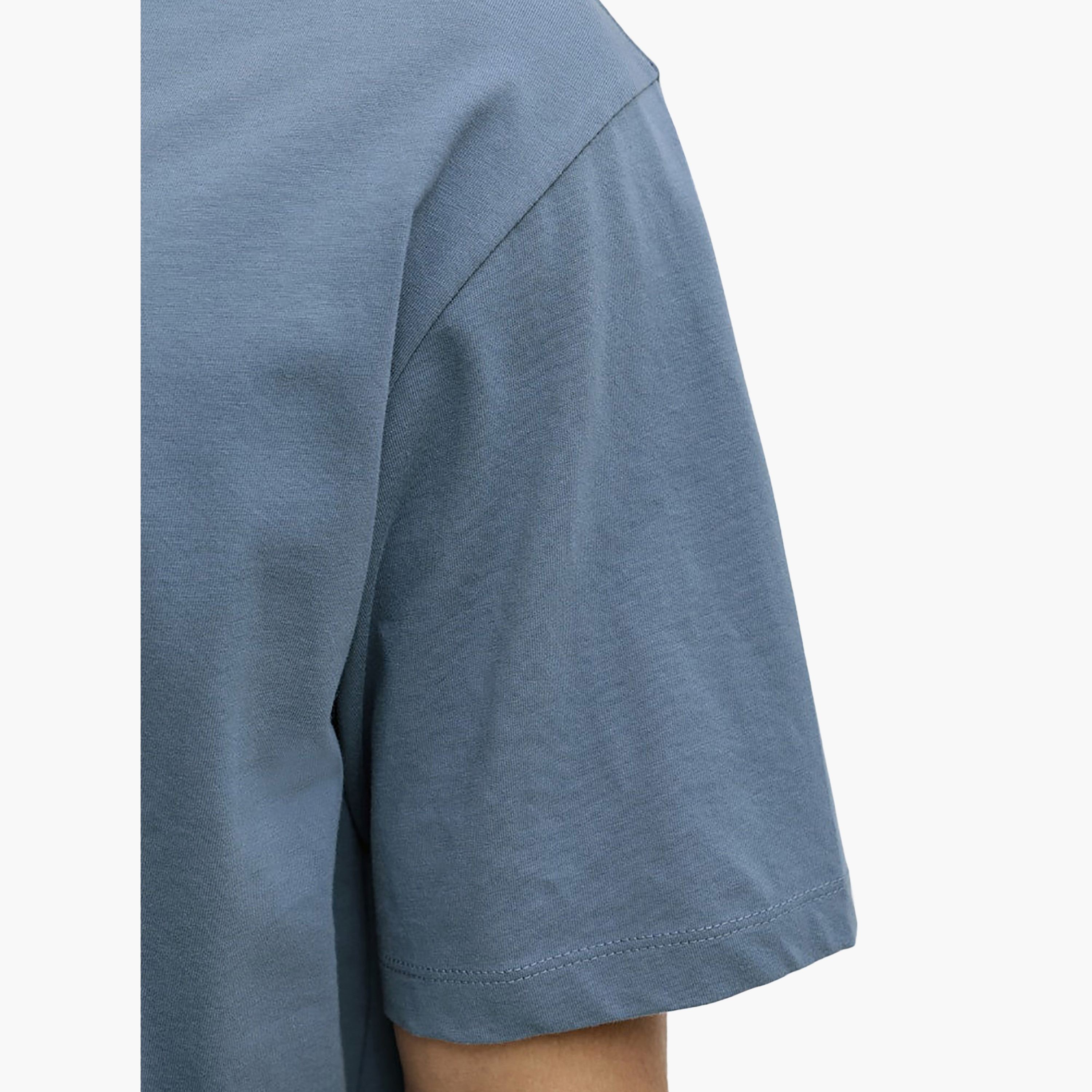 جاك & حونز-  تي شيرت بنقوش برقبة دائرية وأكمام قصيرة-men-clothing-tshirtsandpolos-tshirts-image-26