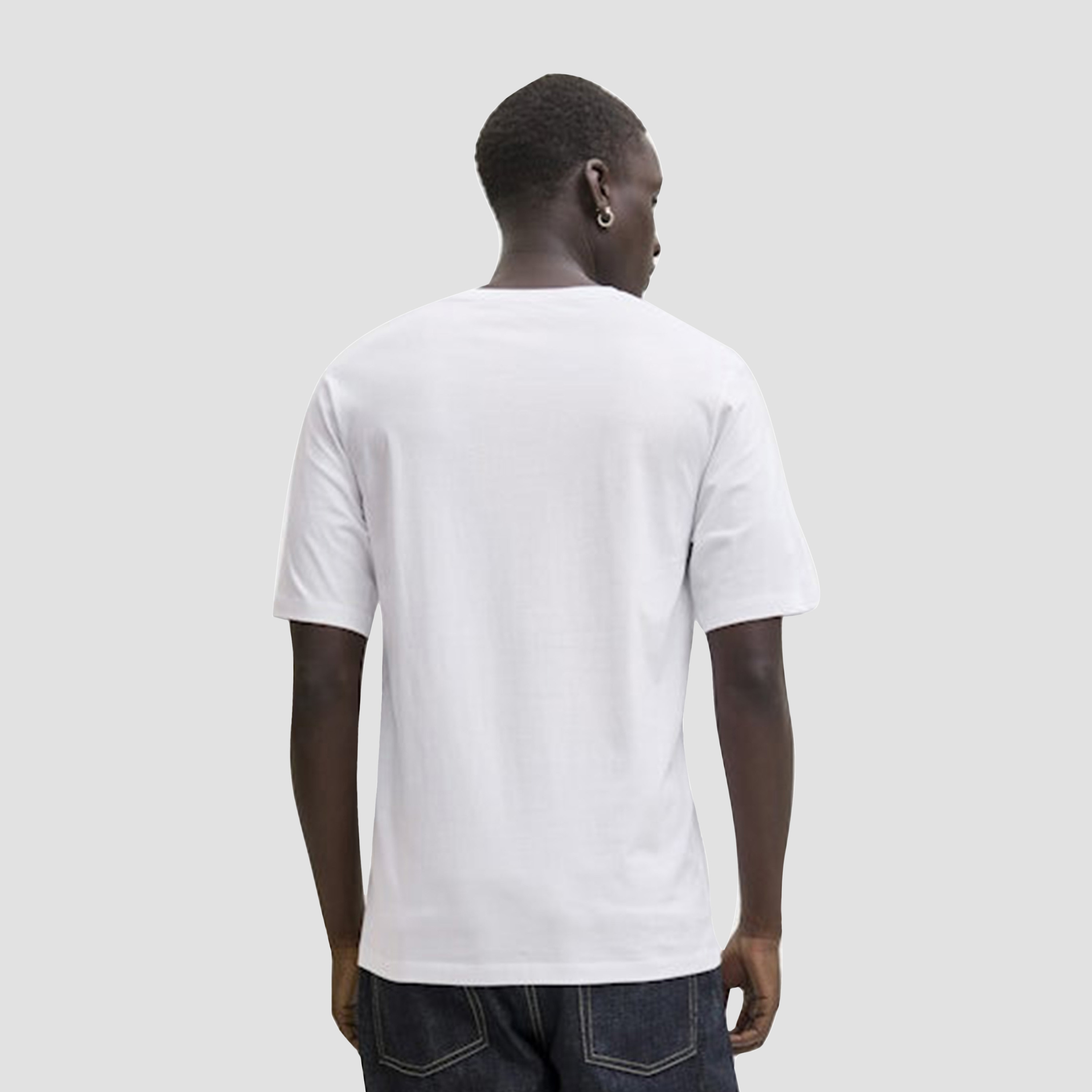 جاك & حونز-  تي شيرت بنقوش برقبة دائرية وأكمام قصيرة-men-clothing-tshirtsandpolos-tshirts-image-47