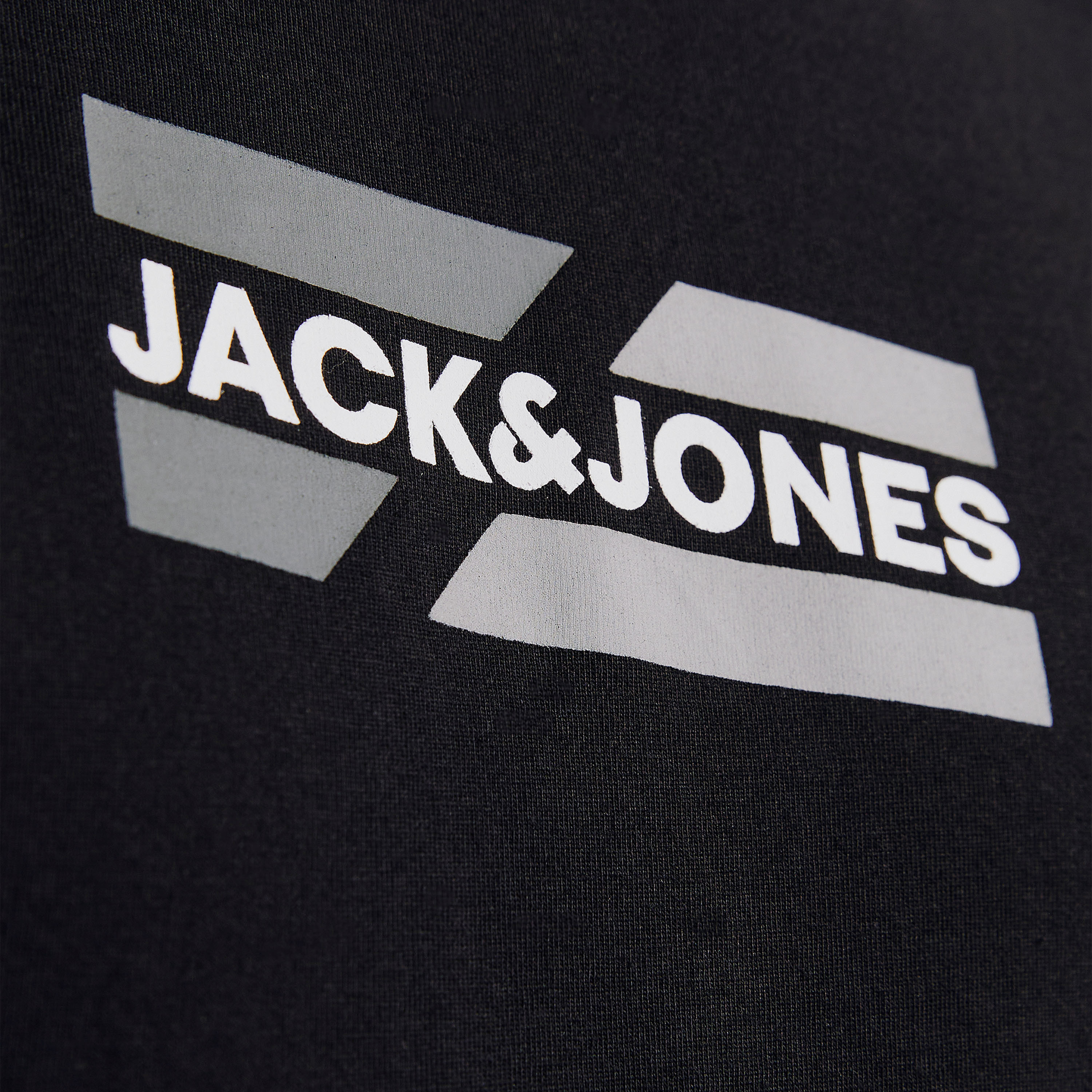 جاك & حونز-  تي شيرت بنقوش برقبة دائرية وأكمام قصيرة-men-clothing-tshirtsandpolos-tshirts-image-6