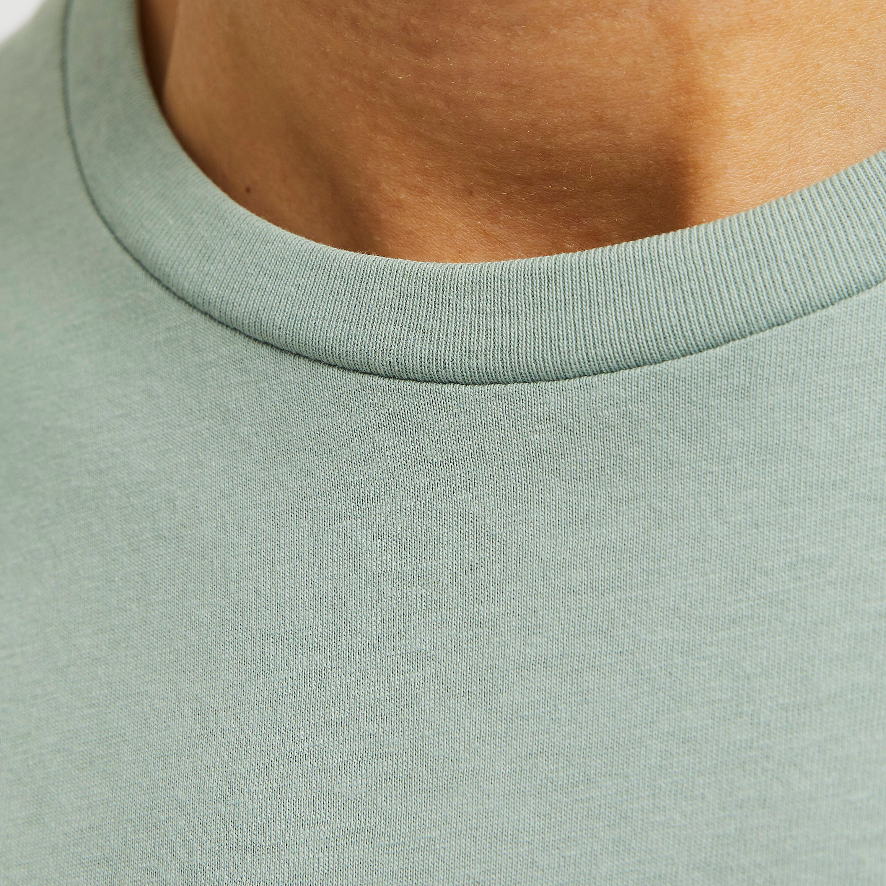 تي شيرت رجالي بأكمام قصيرة ورقبة دائرية وشعار من جاك اند جونز-men-clothing-tshirtsandpolos-tshirts-image-6