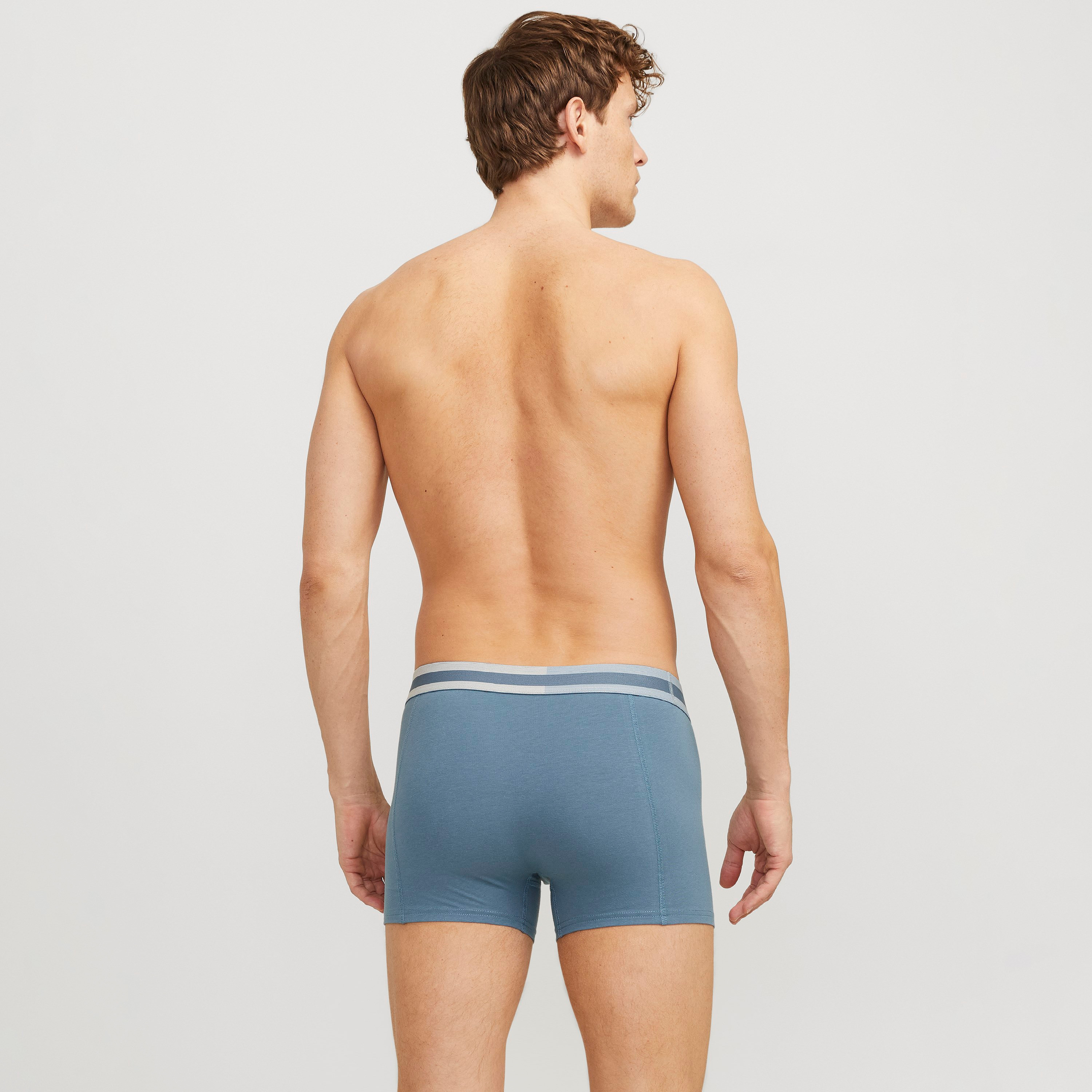 مجموعة من 3 سراويل داخلية للرجال بحزام خصر مطاطي وطبعة العلامة التجارية من جاك اند جونز-men-clothing-innerwear-underwear-image-5