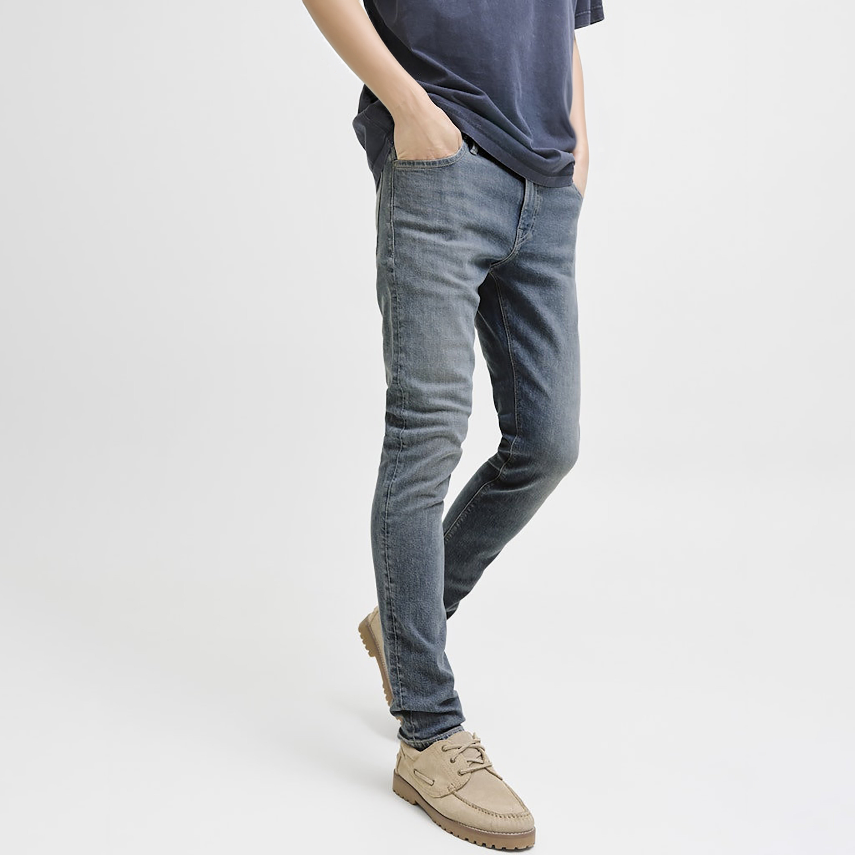 بنطلون جينز رجالي ضيق بخصر منخفض وغسيل حجري من جاك آند جونز-men-clothing-bottoms-jeans-image-5