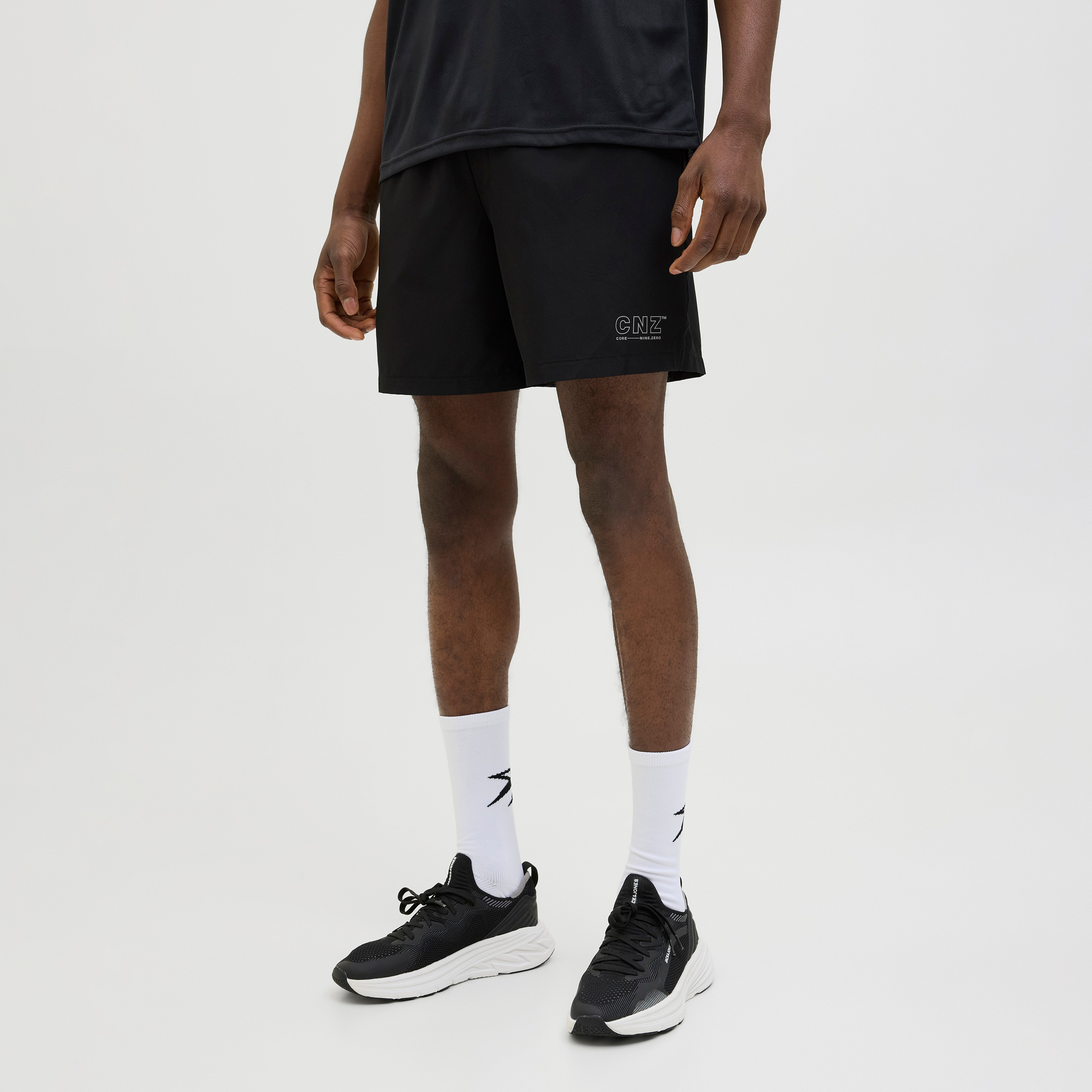 شورت رجالي متوسط الارتفاع برباط من جاك اند جونز-men-clothing-bottoms-shorts-image-1