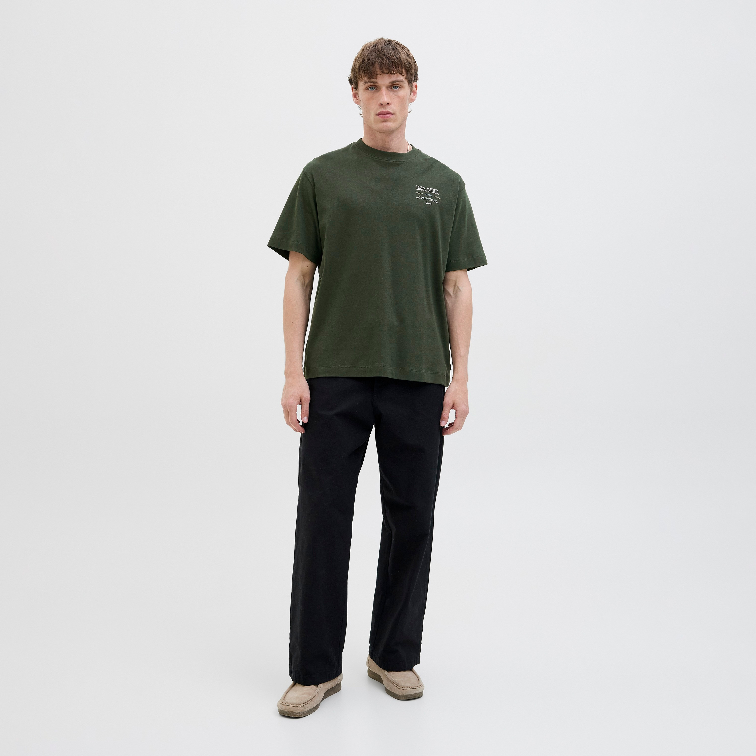 تيشيرت رجالي مطبوع بنص بياقة دائرية وأكمام قصيرة من جاك ان جونز-men-clothing-tshirtsandpolos-tshirts-image-10